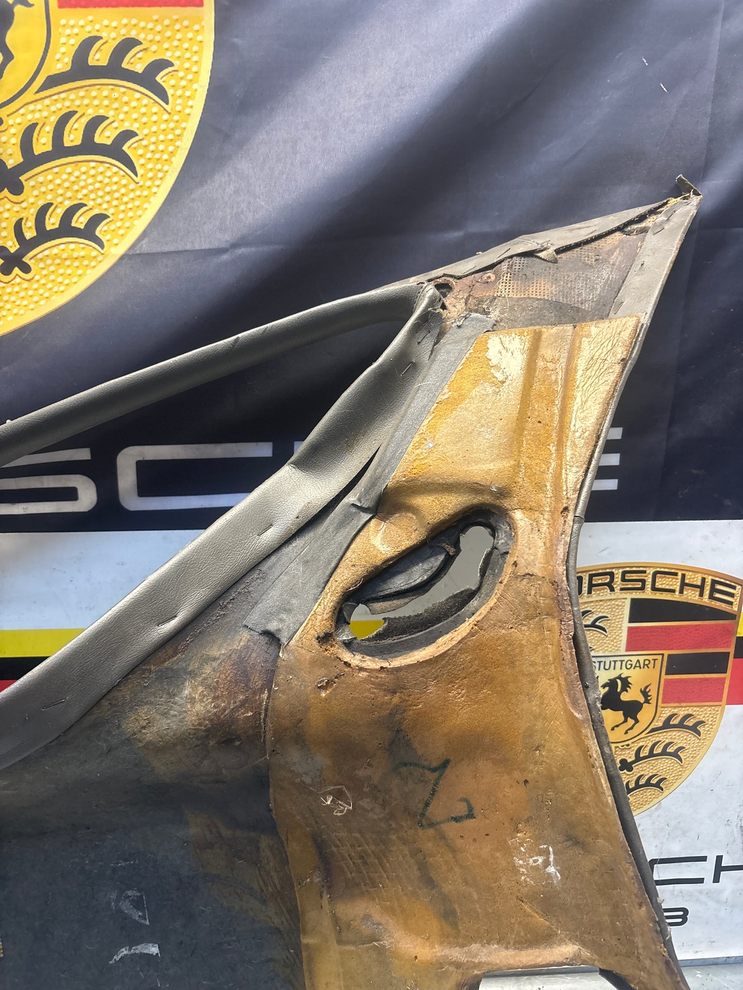 Porsche 928 right side lower side trim panel, grey used 92855502257