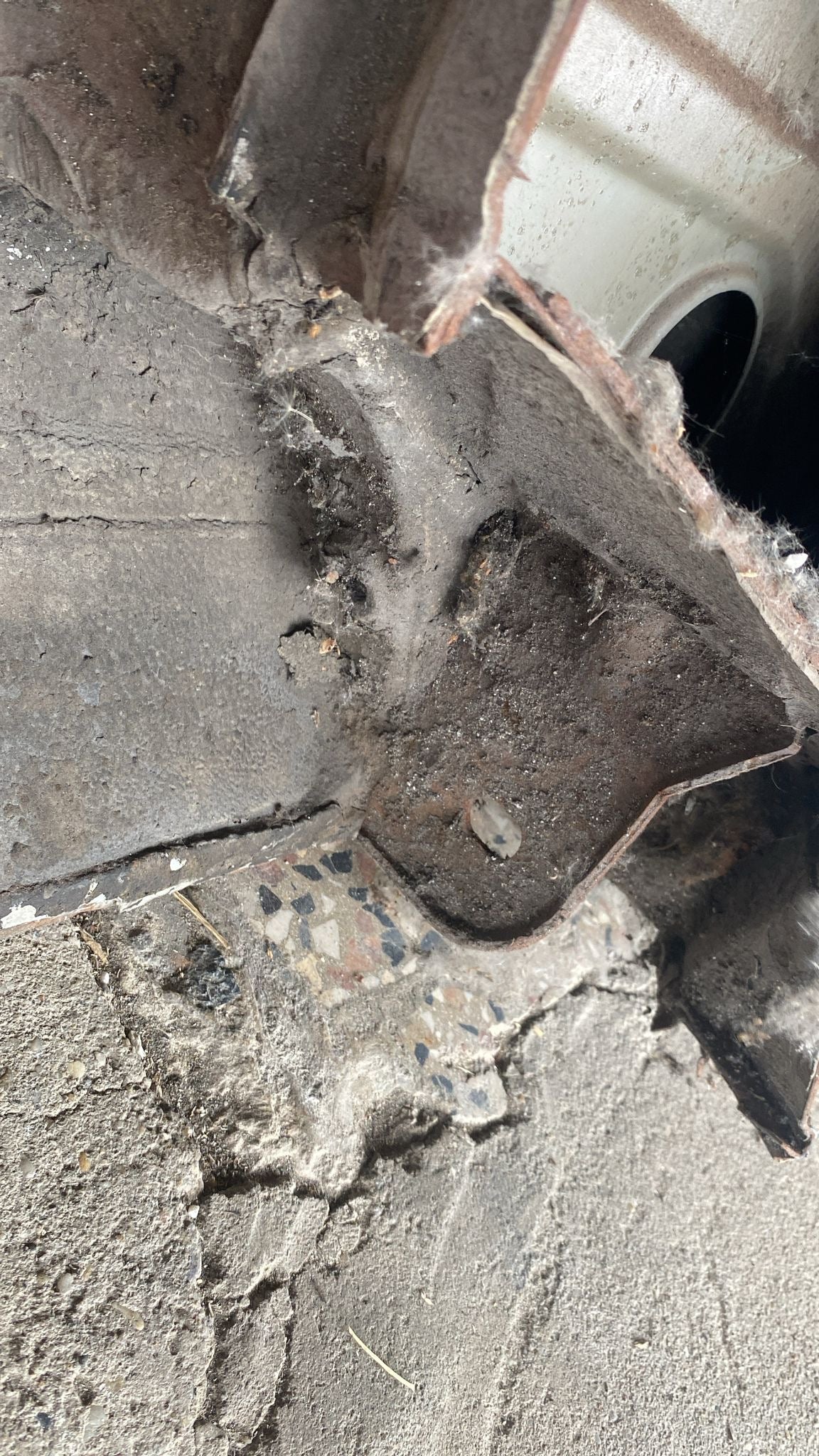 LPorsche 924 76-79 left sill / fender section, 477809601B cut