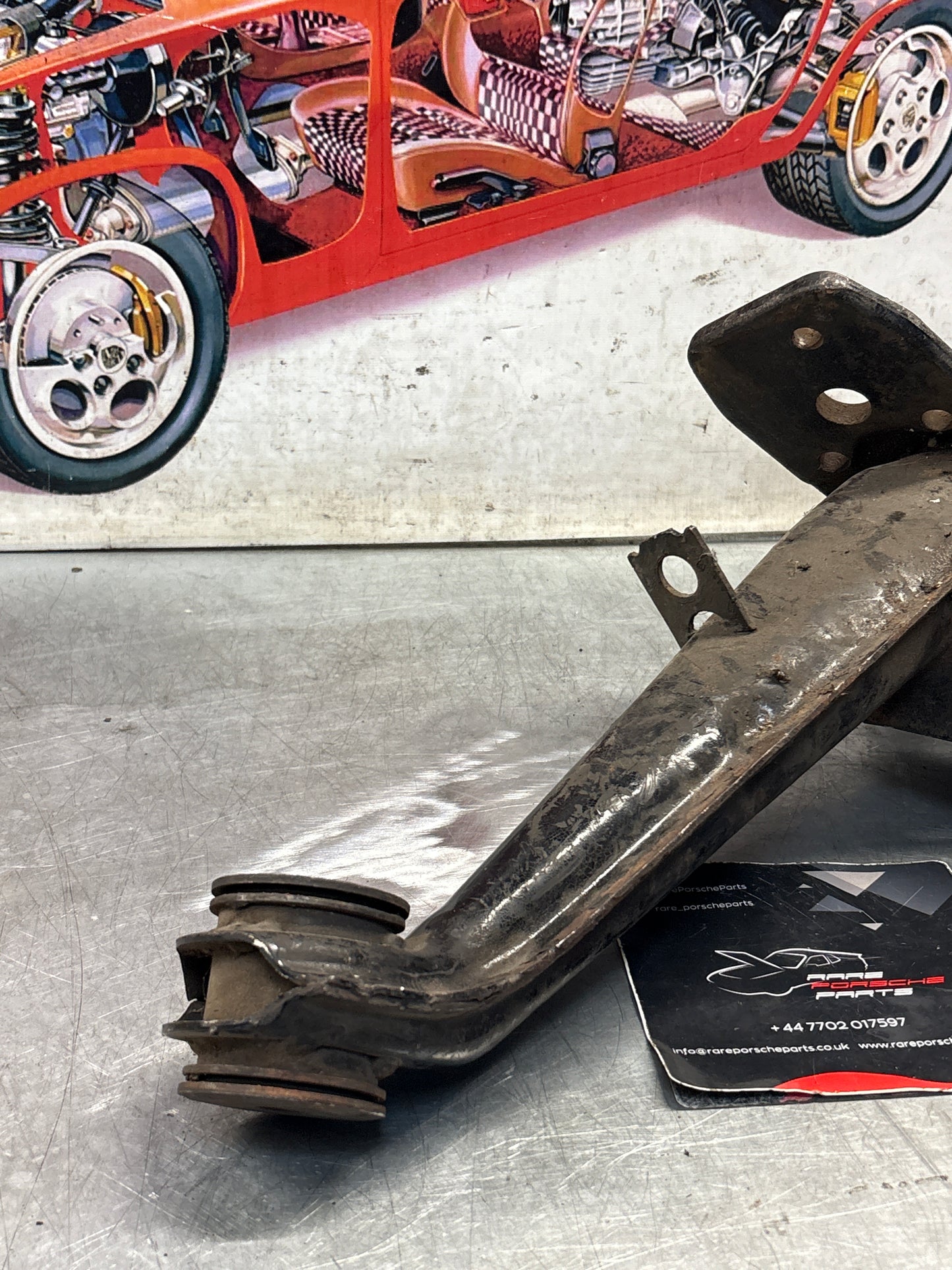Porsche 924 944  -85.5 Rear left trailing arm, used 94433102100