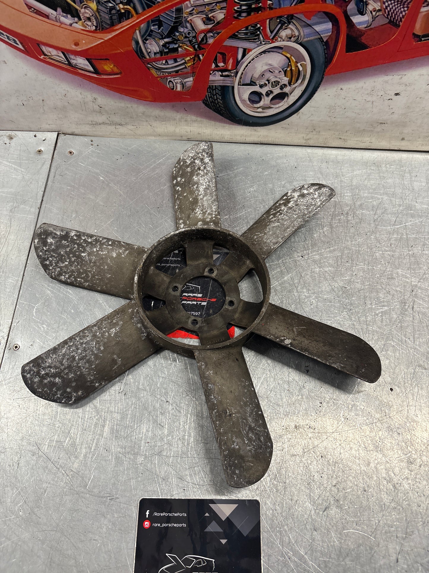 Porsche 928 early Engine cooling fan used 92810613701 / 1082051006