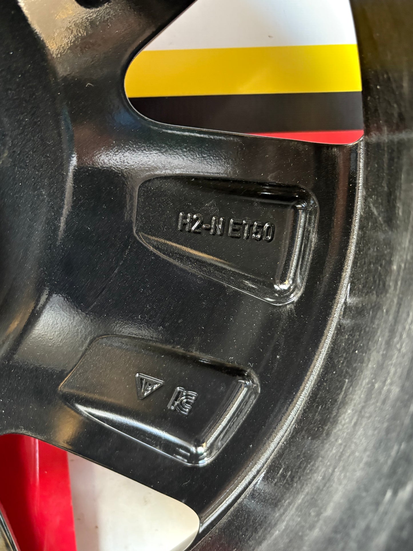 Porsche Taycan 8,0Jx19” ET50 alloy wheel, 9J1601025BL, very nice condition, used