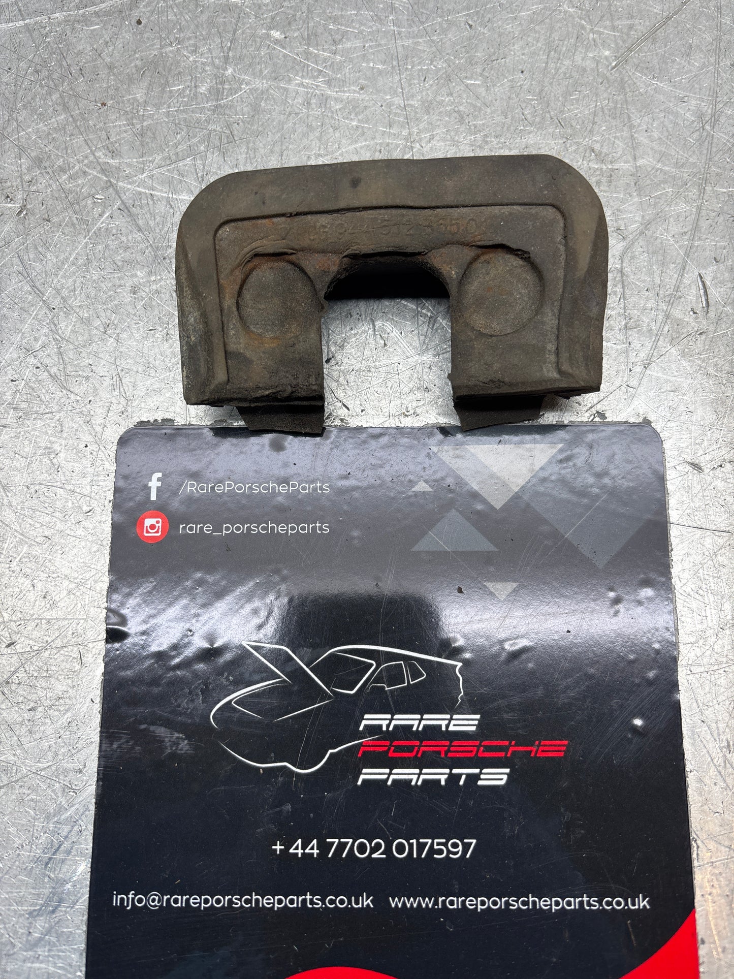 Porsche 944, S2/ 924S left tailgate latch pin gasket rubber, used 94451236501