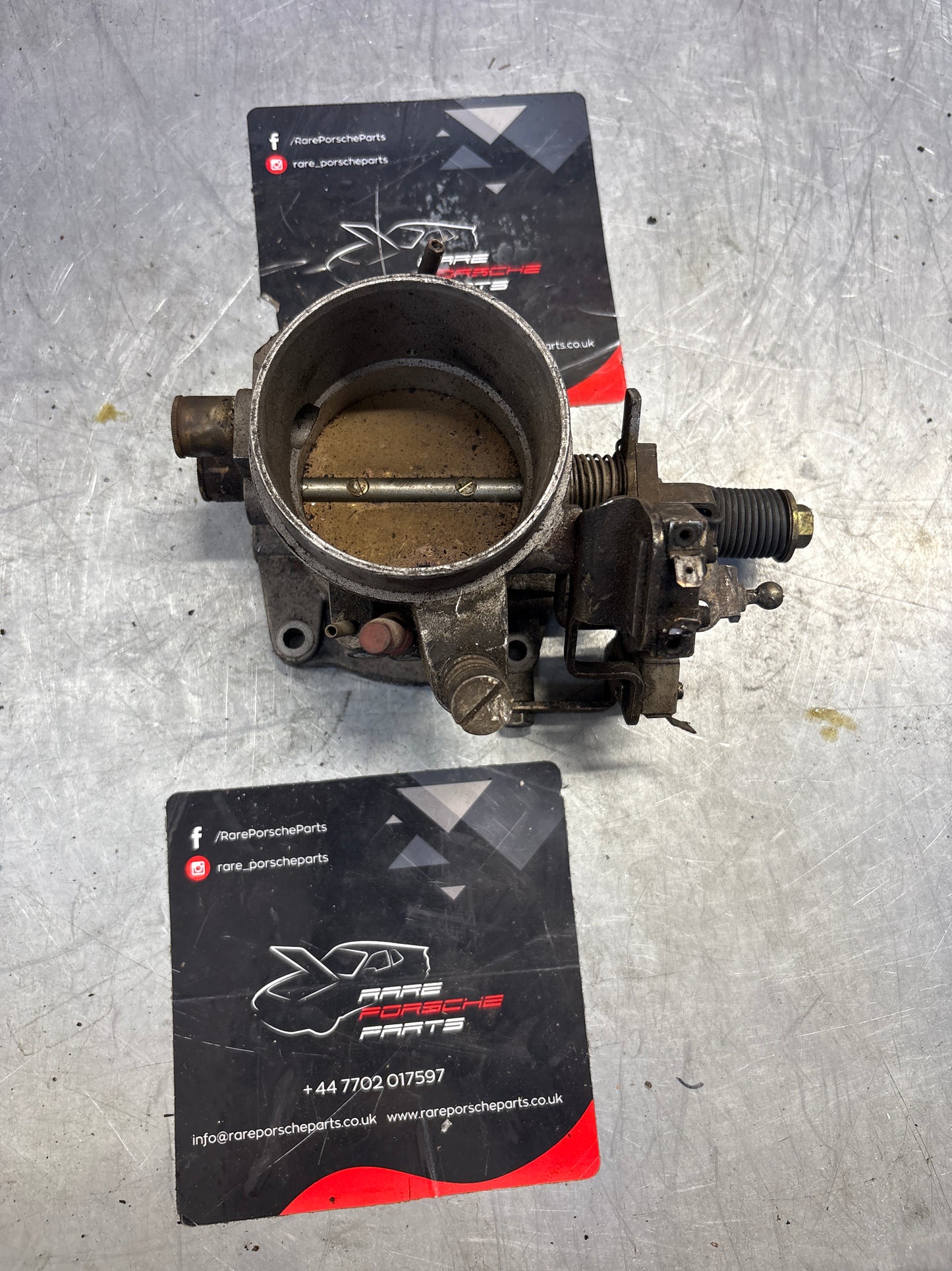 Porsche 928 4.7 Throttle Body Butterfly Valve, 9281105301R used