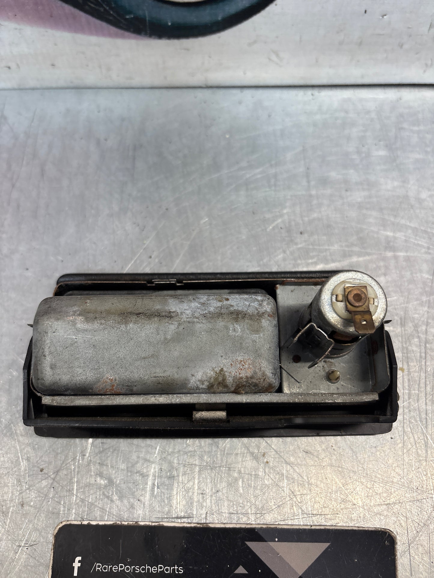 Porsche 928 rear Ashtray 92855206002 used