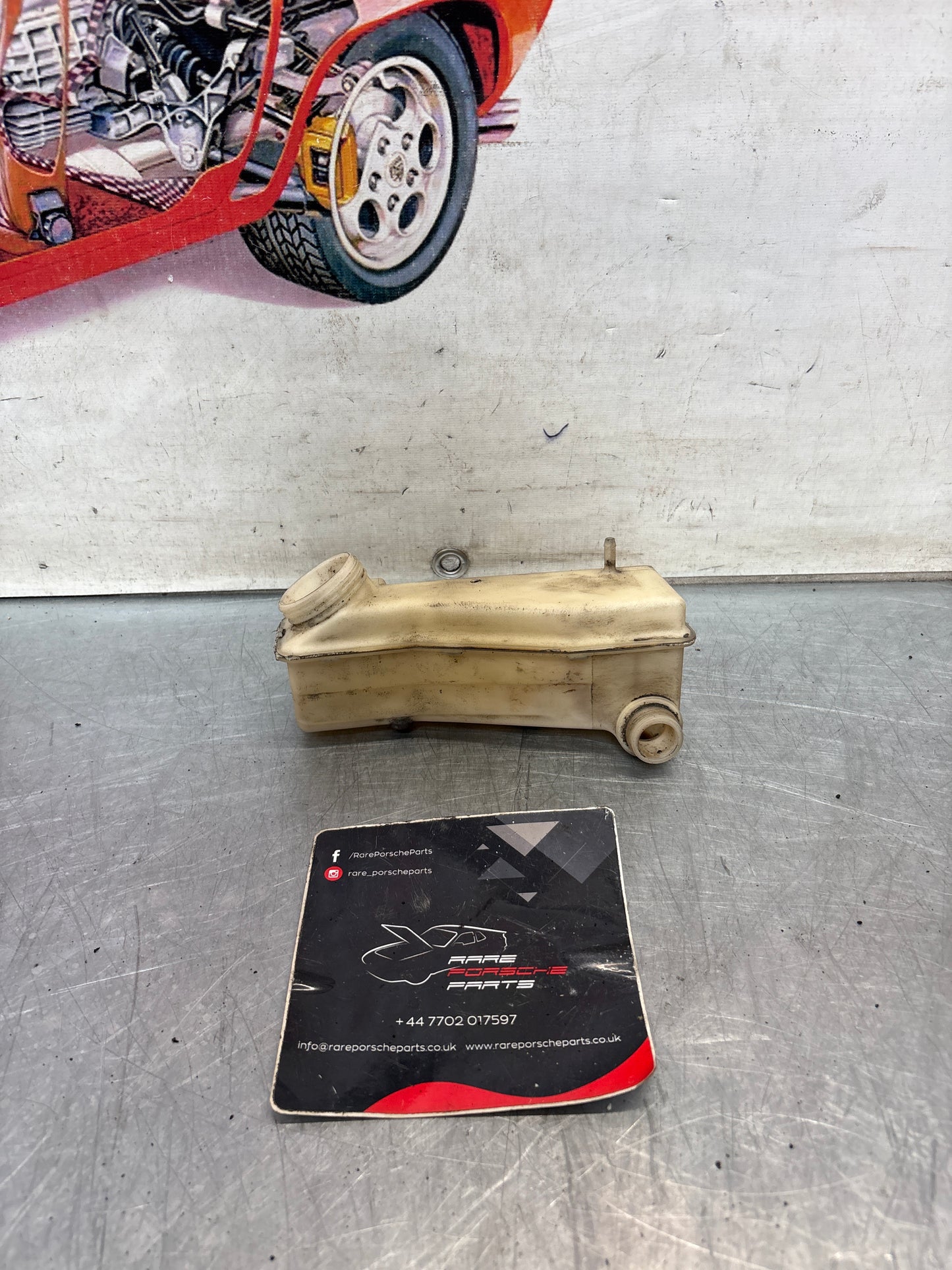 Porsche 928 transmission fluid reservoir, used 96030707500