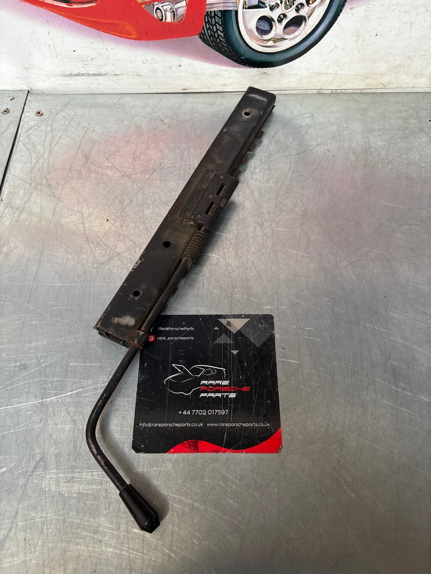 Porsche 924 944 911 right side seat runner with handle 92852149002