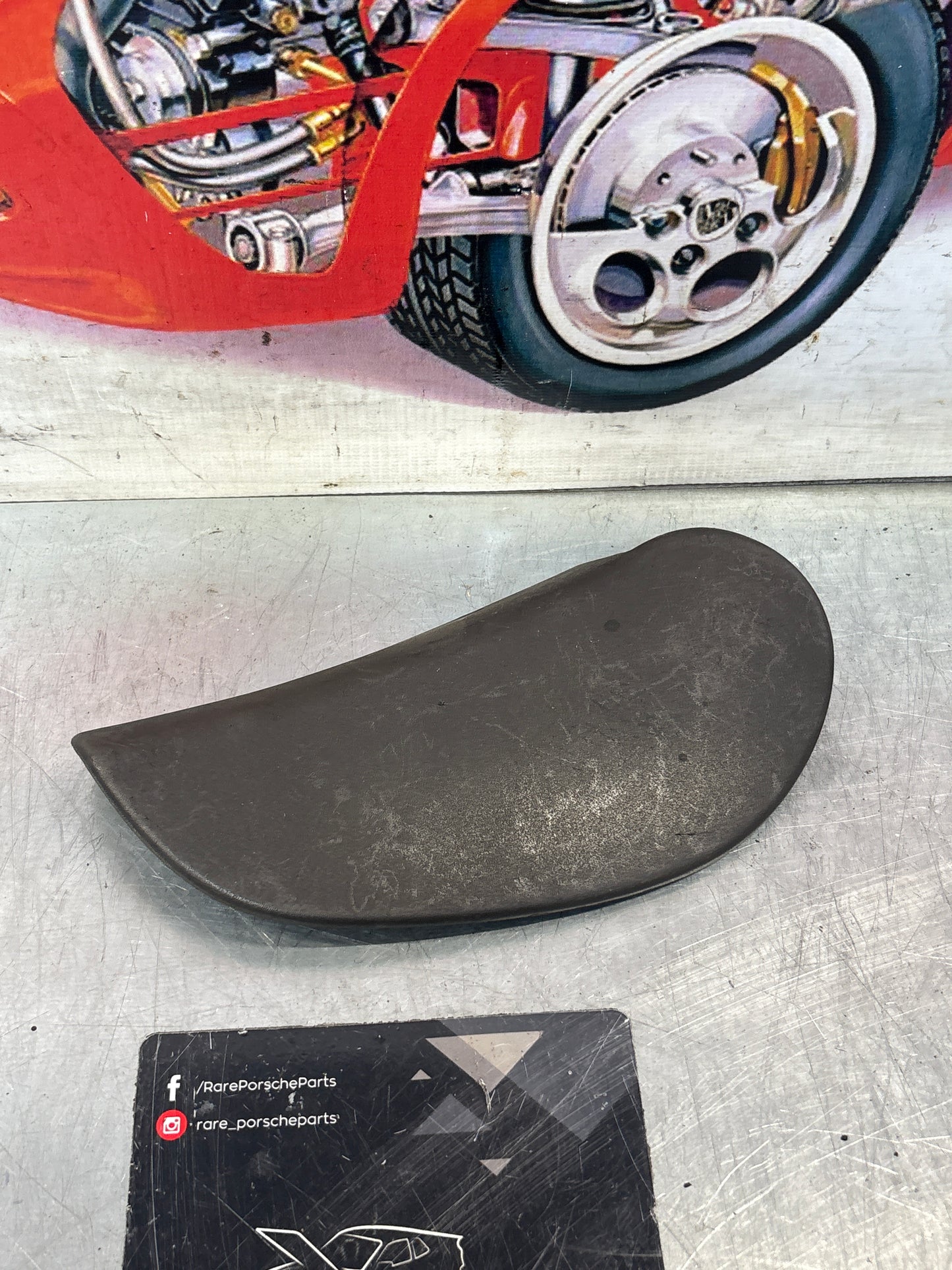 Porsche 928 seat hinge cover grey, left used 92852114702