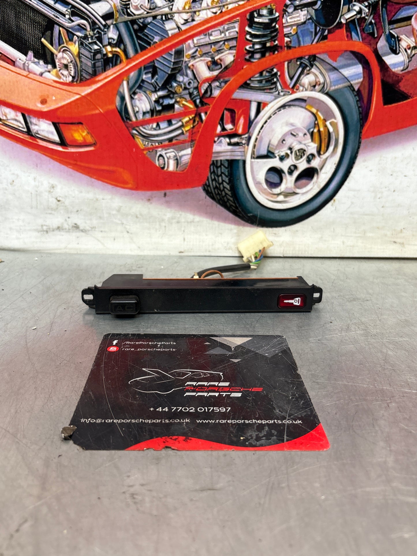 Porsche 928 front center dash panel, used 92864160922