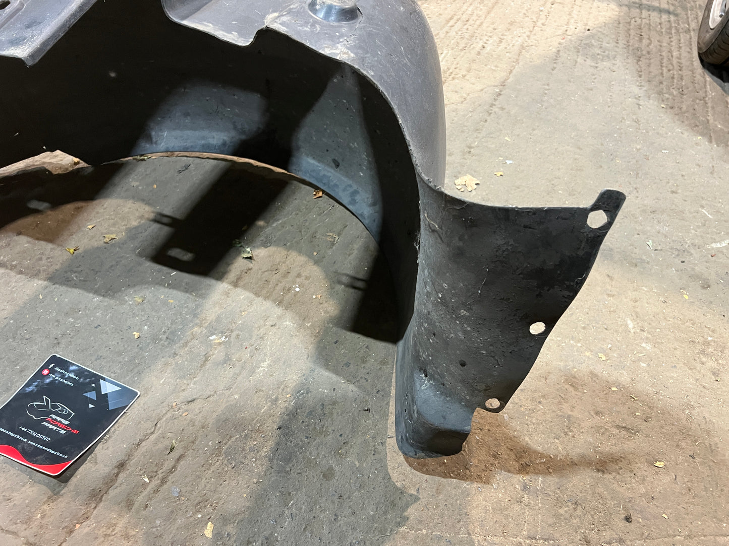 Porsche 944 S2 wheel arch liner Right, 94450438206 used