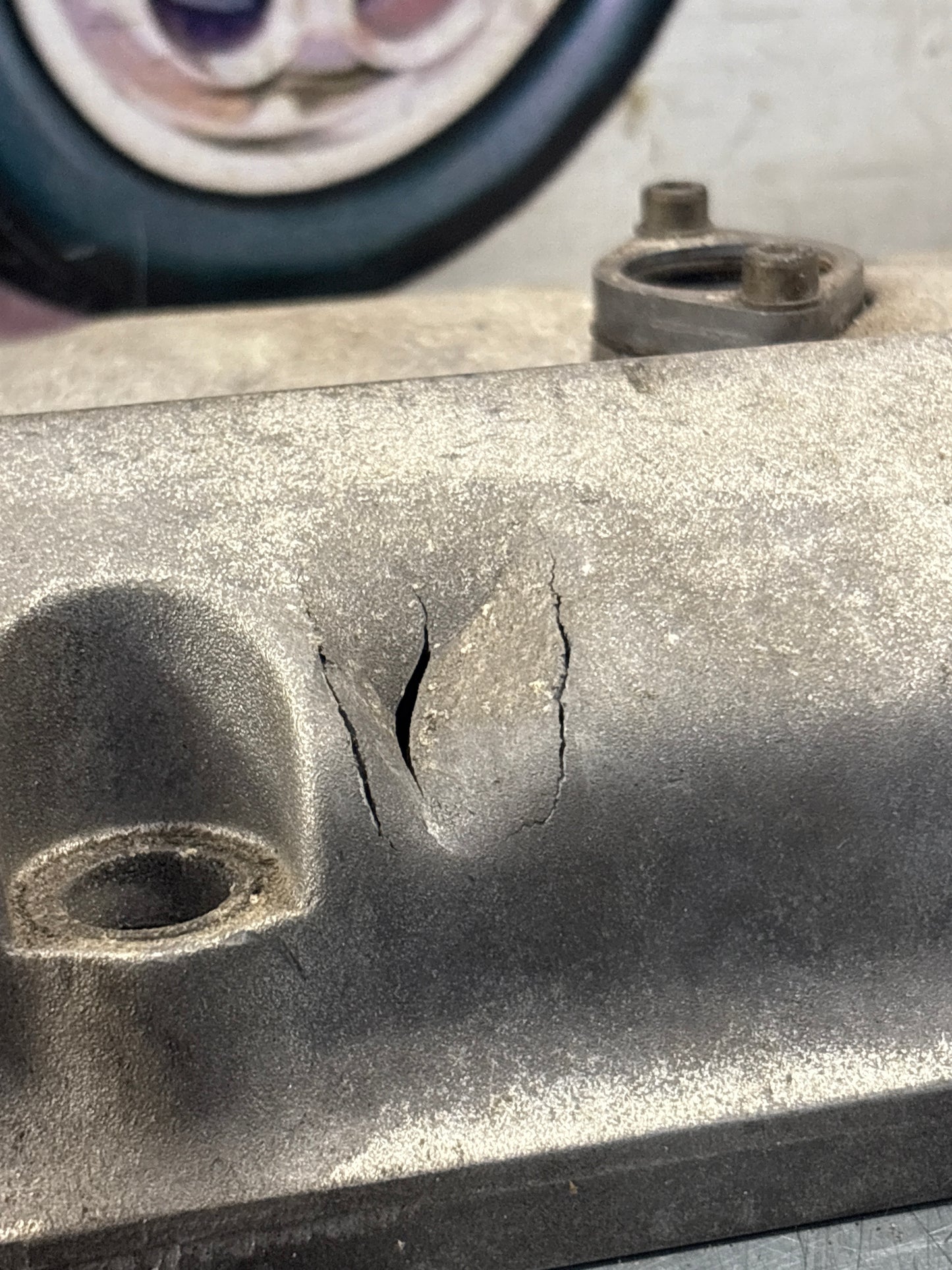 Porsche 968 cylinder head cover, for spares or repair 94410446102