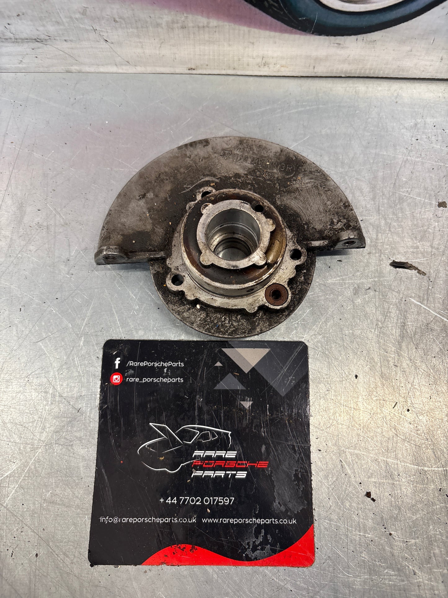 Porsche 928 camshaft cover bearing, used 9281051193R