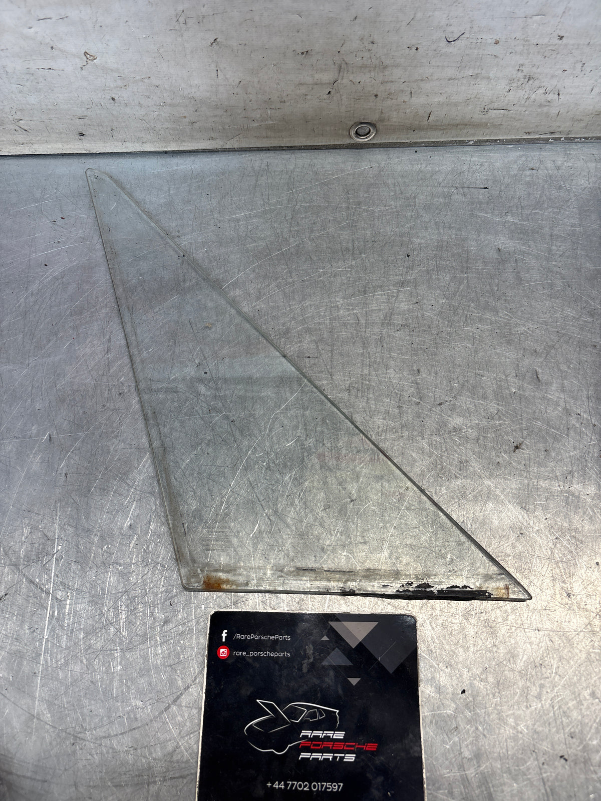 Porsche 914 side window clear glass, used, left side 91454202310