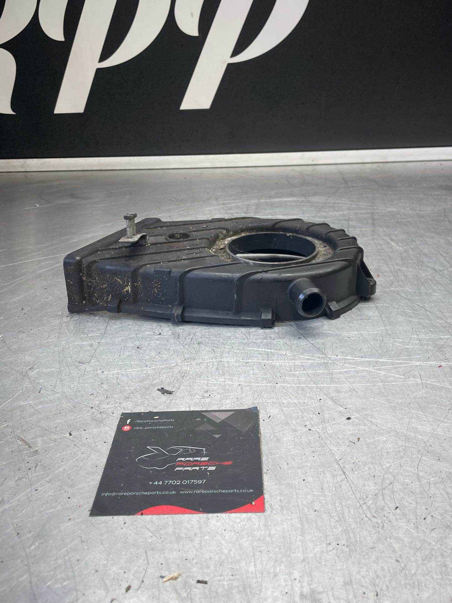 Porsche 928 32V timing belt cover, used 9281051462R