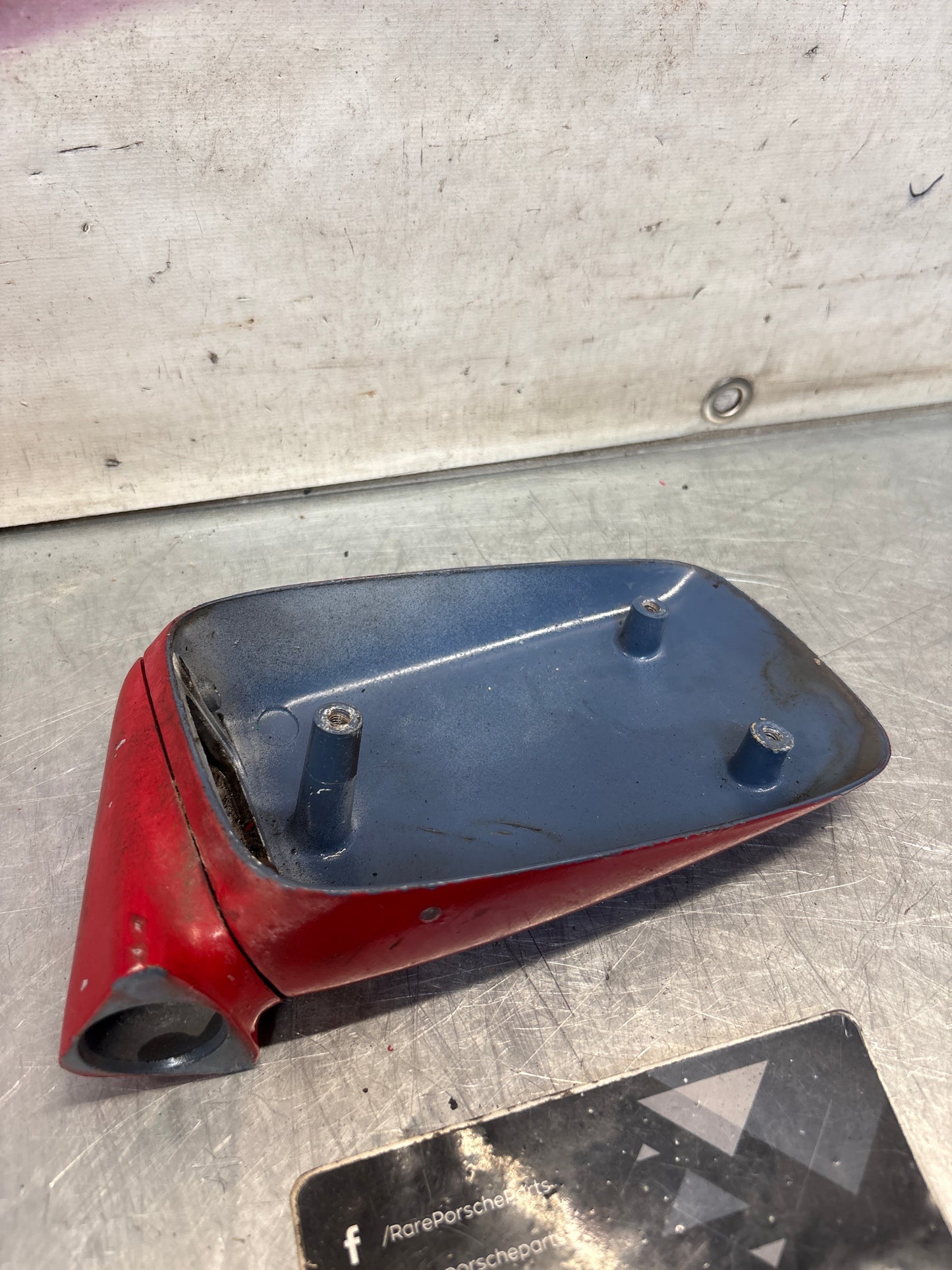 Porsche 924 944 928 mirror housing, used right 91173104403