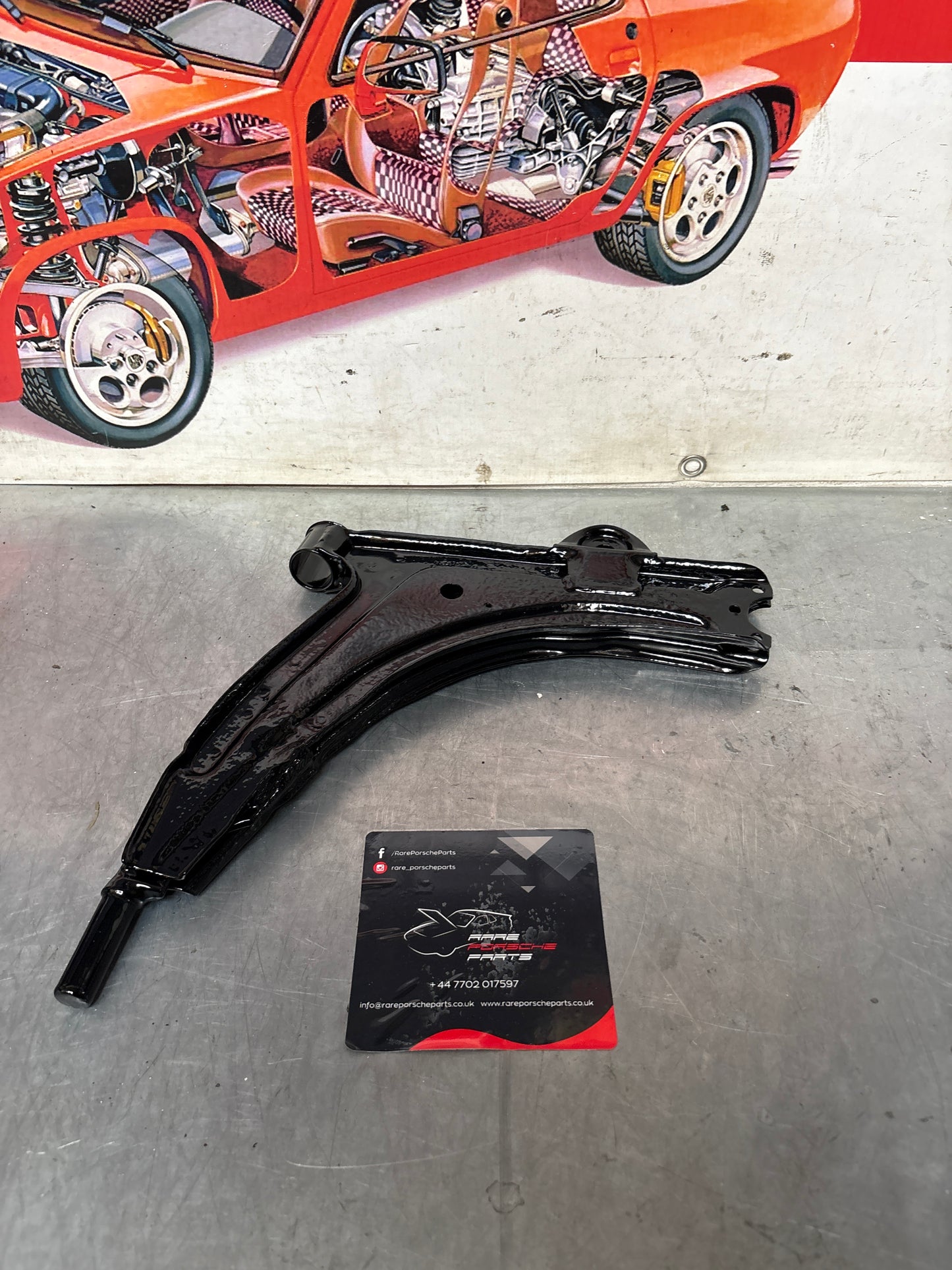 Porsche 924 Front wishbone control arm, refurbished 477407153F