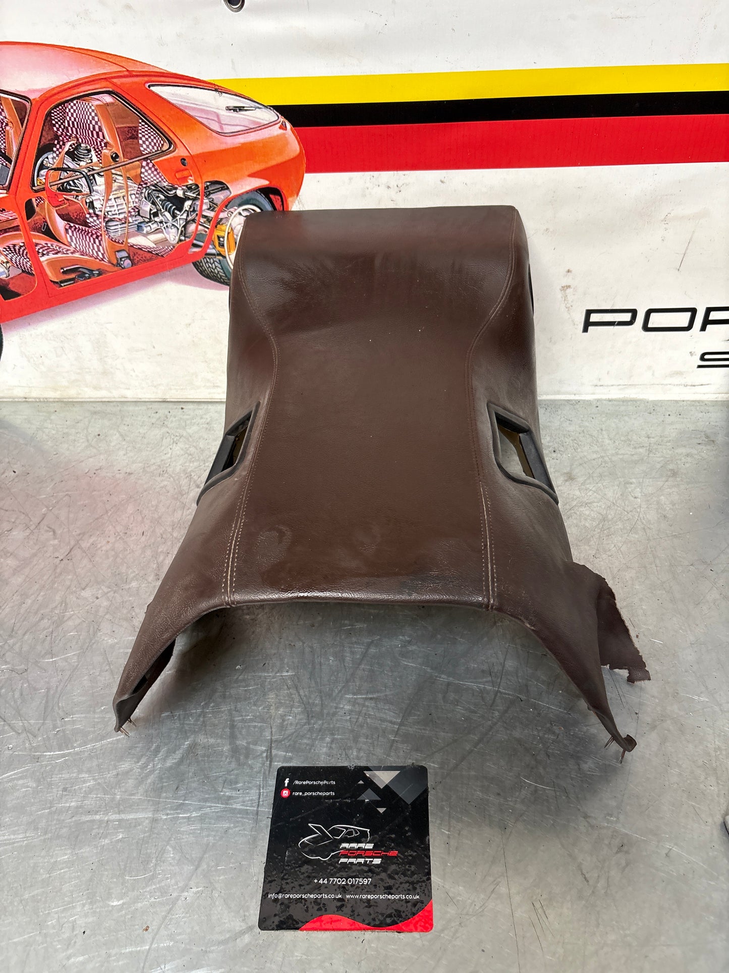Porsche 928 S center console, rear armrest, Burgundy, no package box,used 92852234530