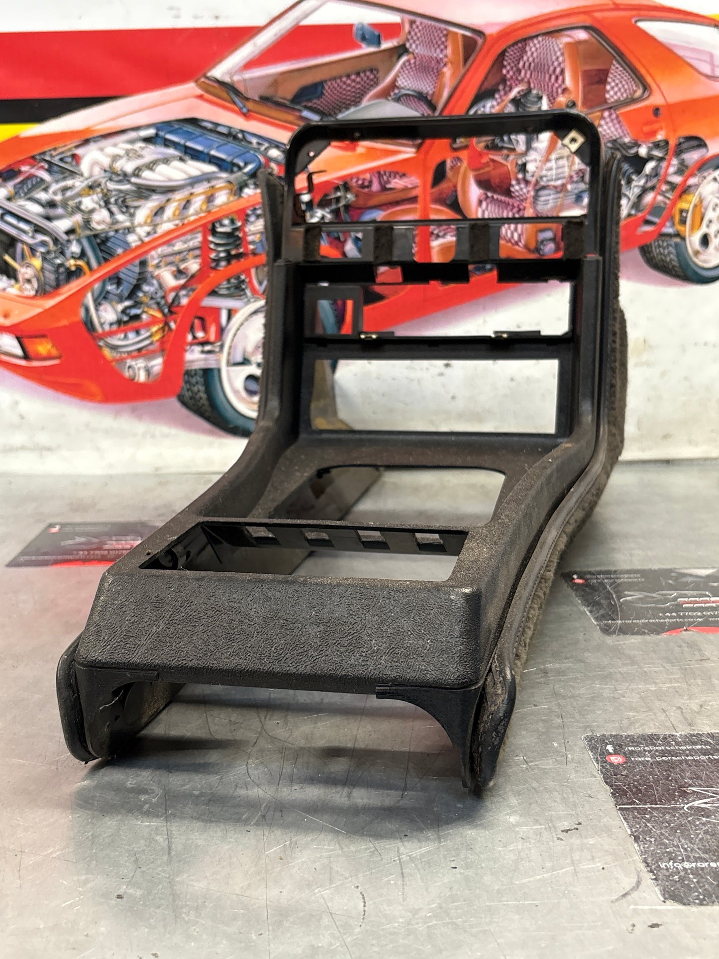 Porsche 924 centre console black, no switch holes 477857951 / 477857969 used