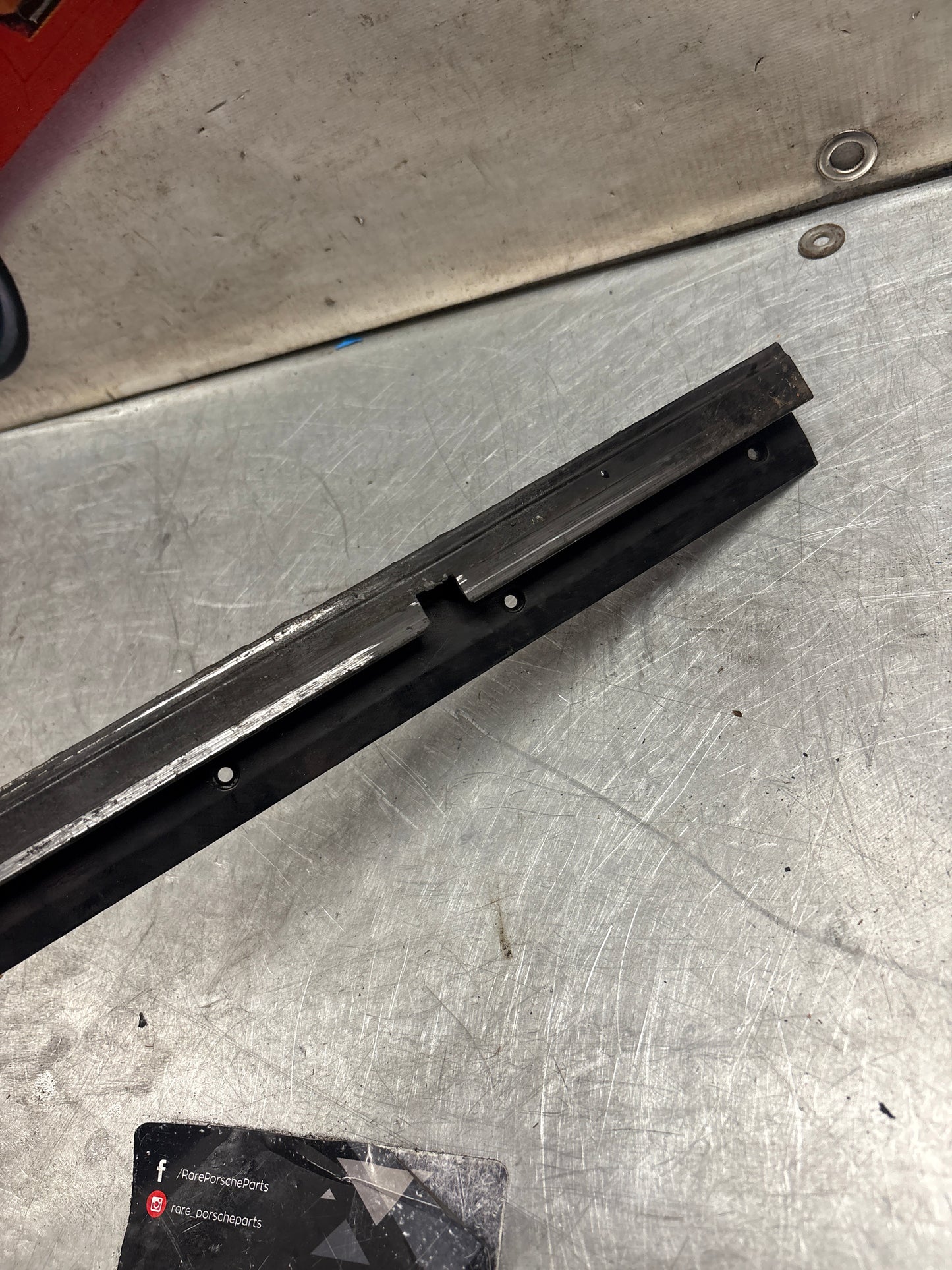 Porsche 928 left sunroof guide rail, used 92856401541