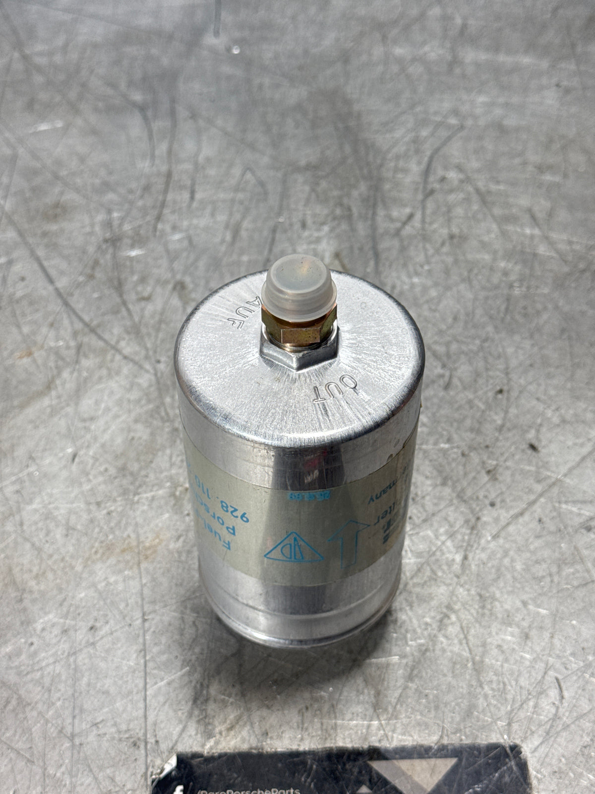 Porsche 928 Genuine Porsche Fuel Filter. 92811025300- NOS