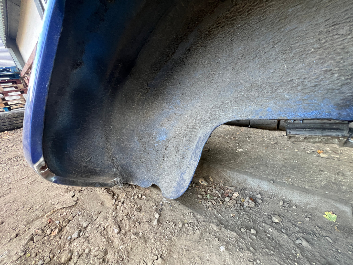 Porsche 944 S2 / Turbo 1991 Right side cut, rear fender with sill 94450390403 94450361200