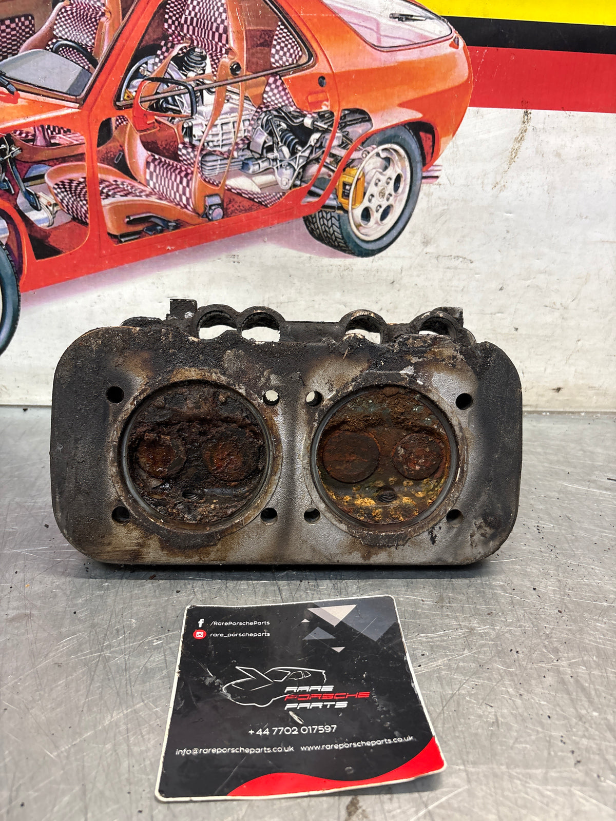 Porsche 914, cylinder head, right side, used 021101371J