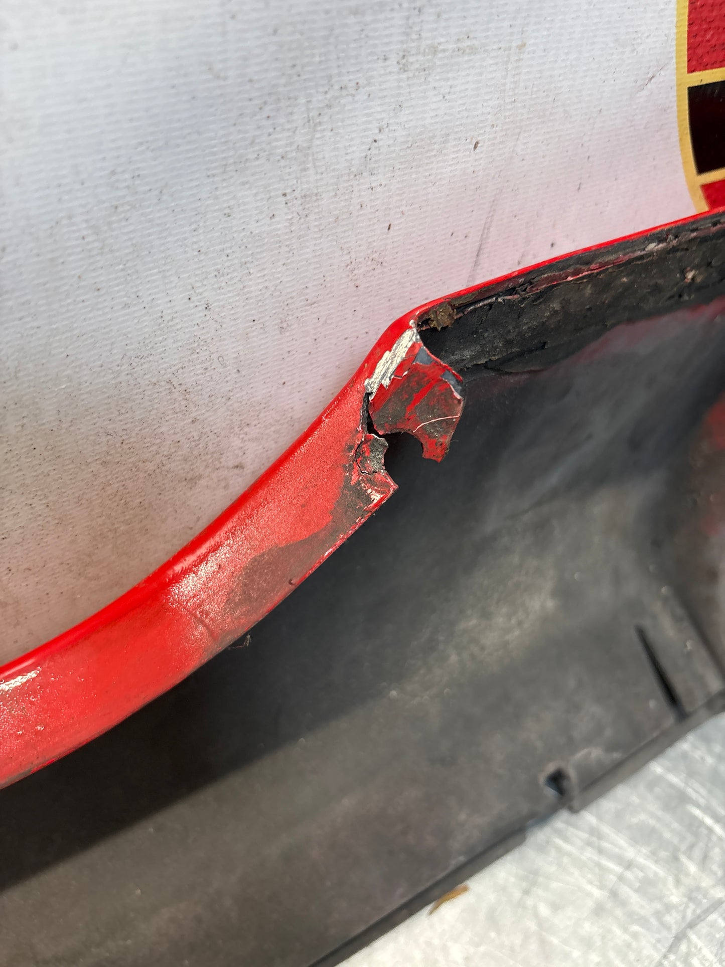 Porsche 928 S4 right sill cover, used 92855908602