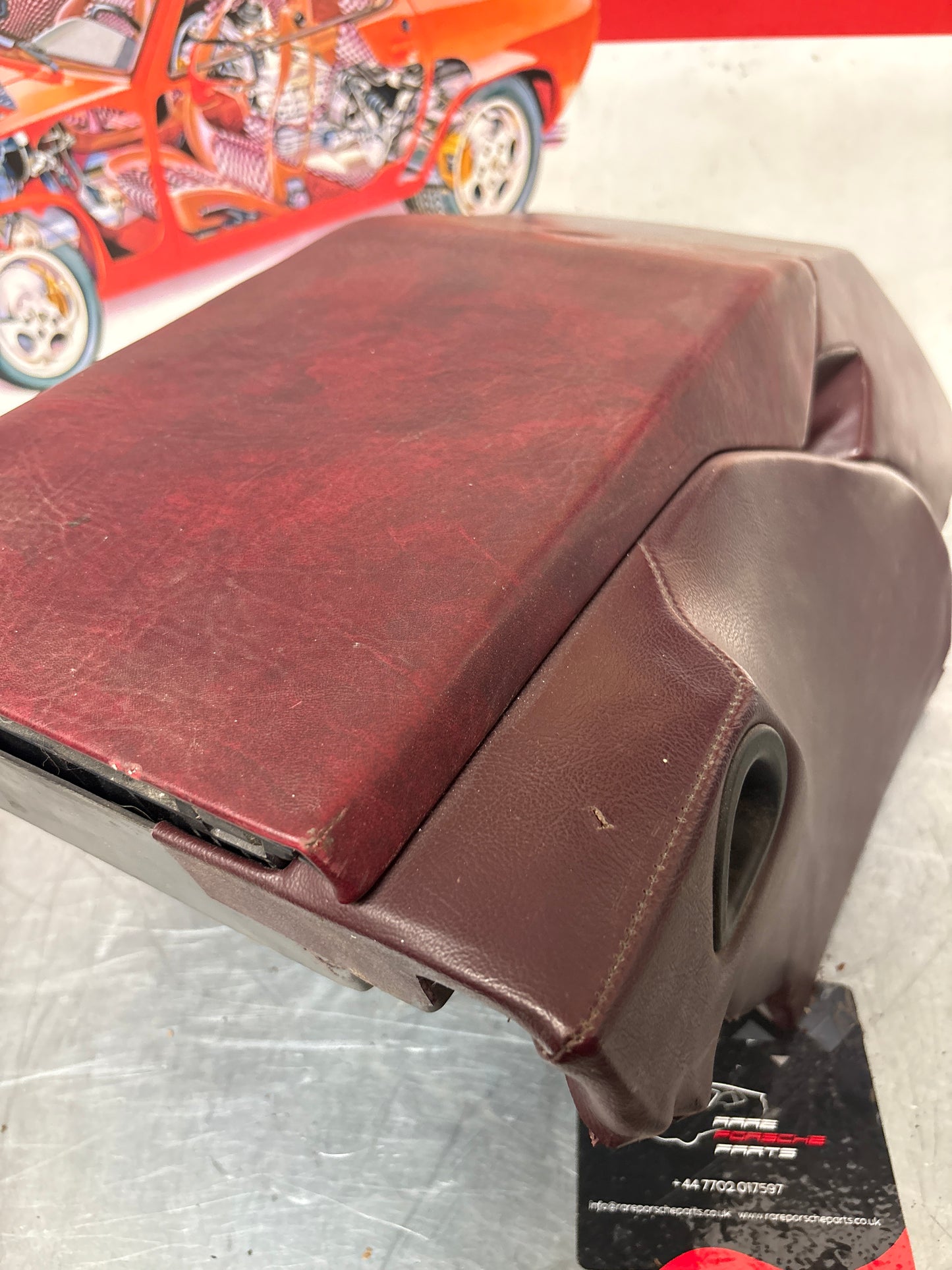 Porsche 928 S center console, rear armrest, Burgrundy, no key, and lock 92852206757 92852206150 used