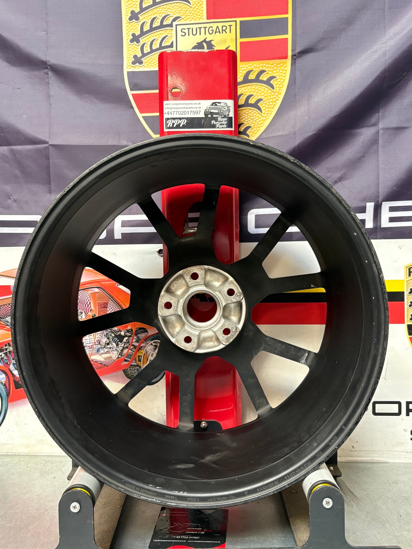 Porsche Taycan GTS 9.5Jx21” ET60 alloy wheel, 9J1601025BC, very nice condition, used