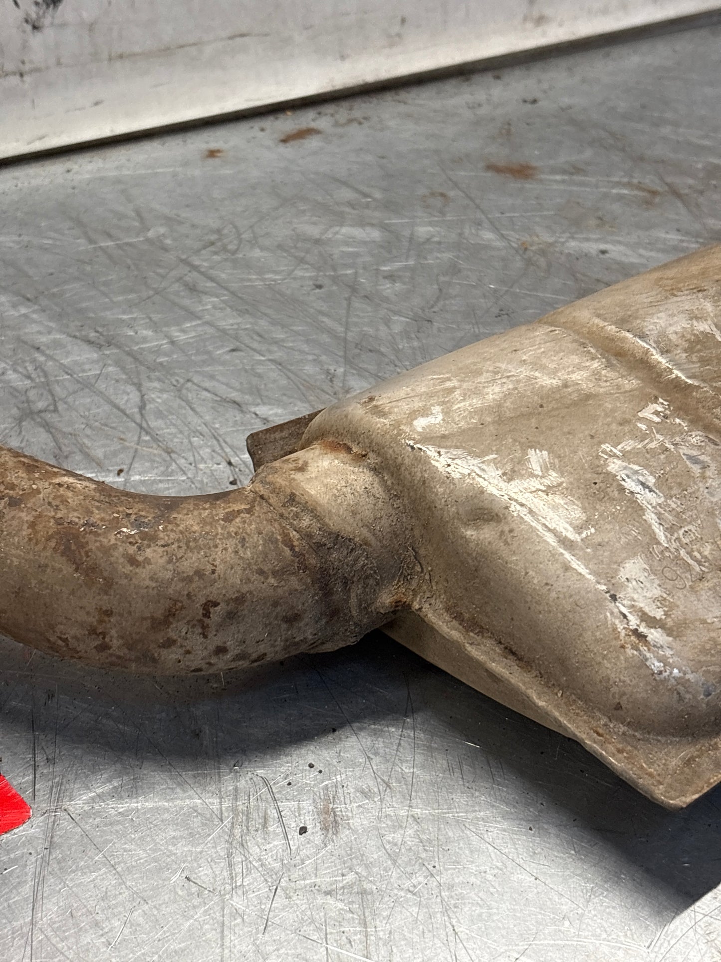 Porsche 928 S4 right middle silencer, used 92811109403