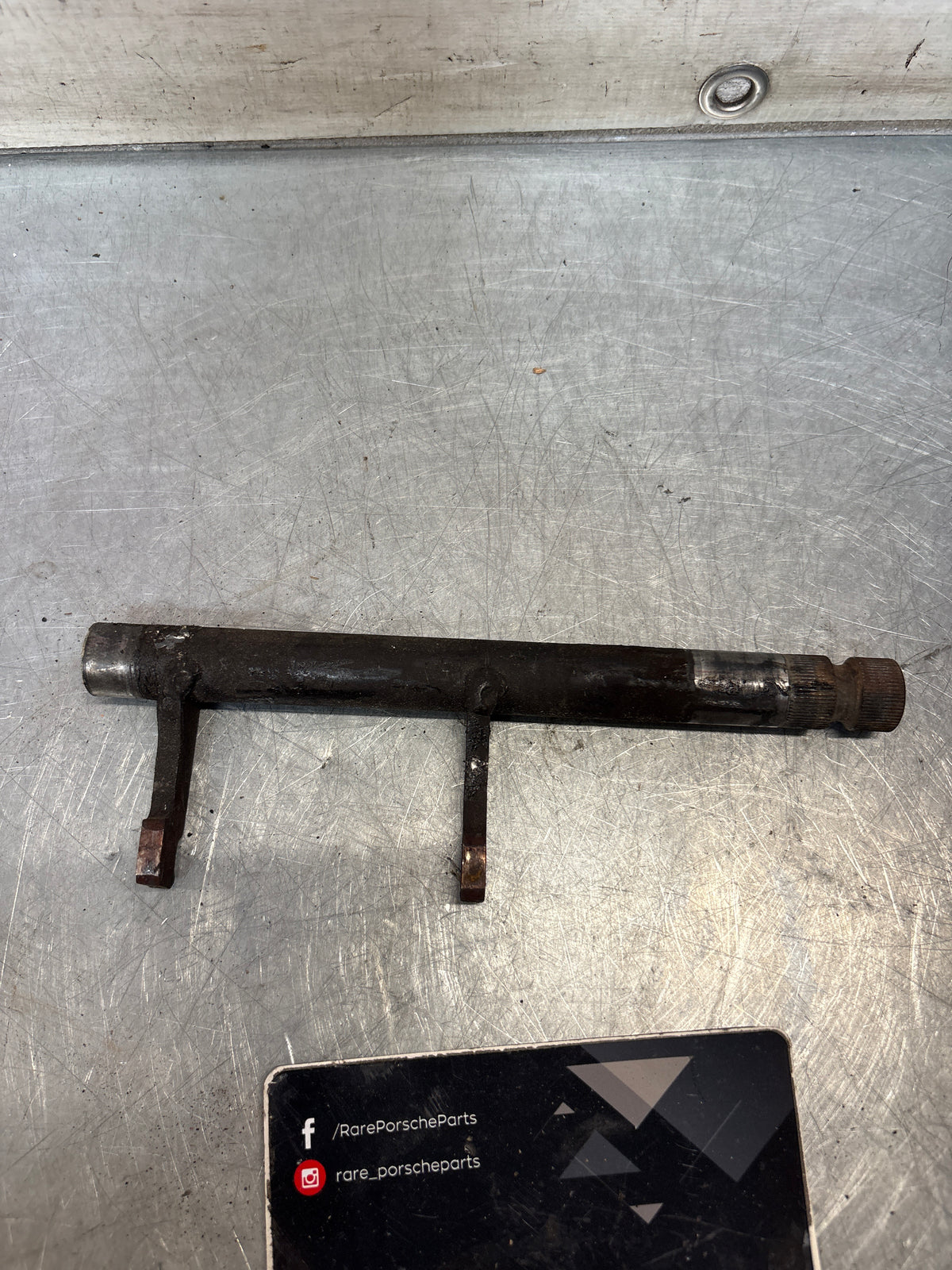 Porsche 924 clutch control shaft, used 088141701