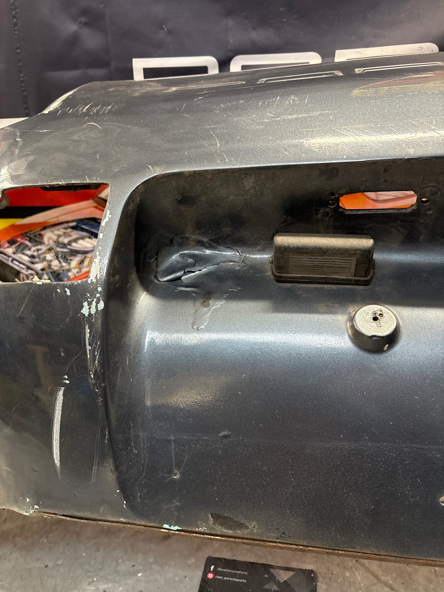 Porsche 928 rear bumper, used 92850502303 / 474181