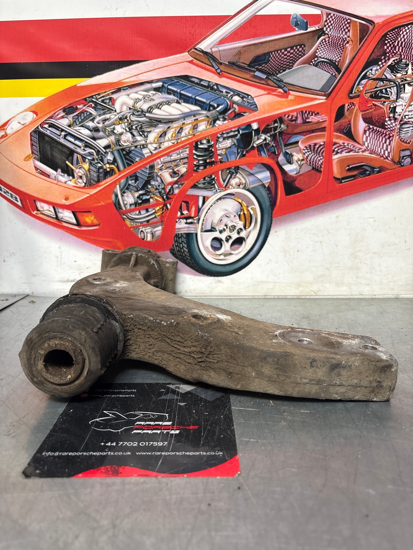 Porsche 928 front lower wishbone arm, used 92834141306