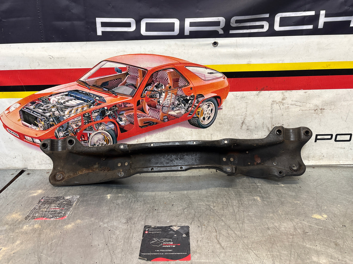 Porsche 928 82-85 engine mount, used 92837501106