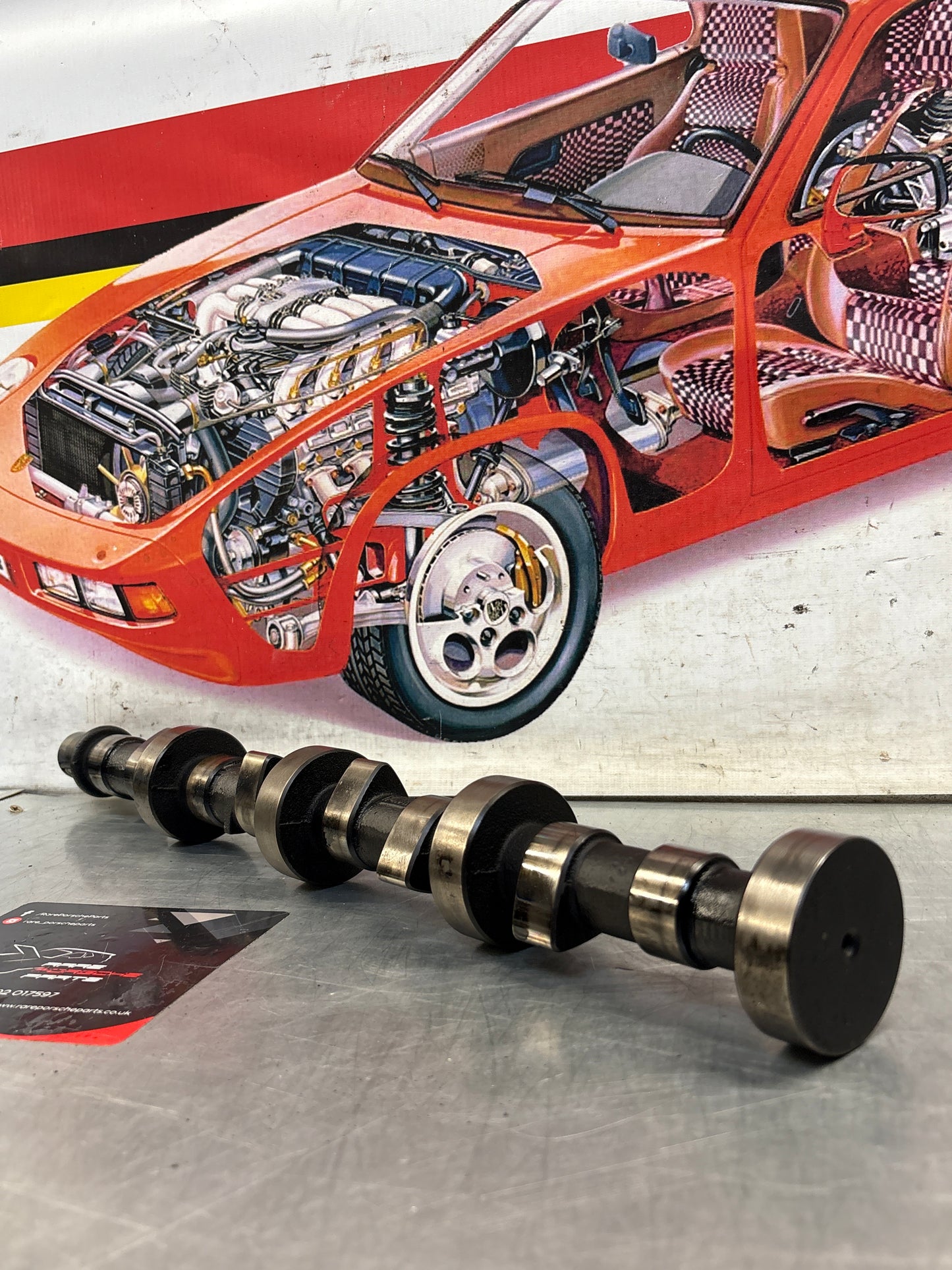 Porsche 928 cam shaft, for spares or repair  9281051740R