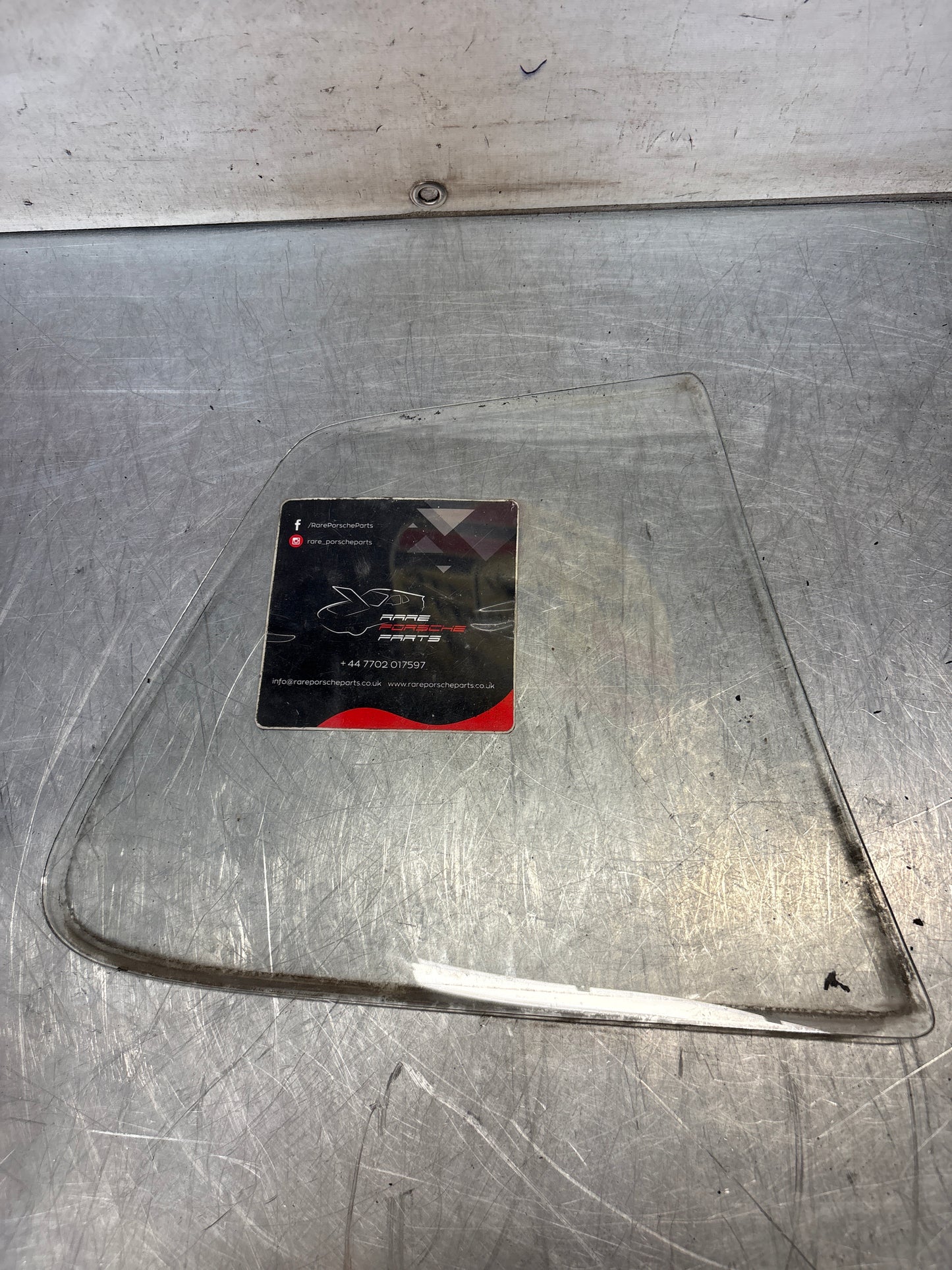 Porsche 944 924 rear left quarter window glass, clear used, 477845311A