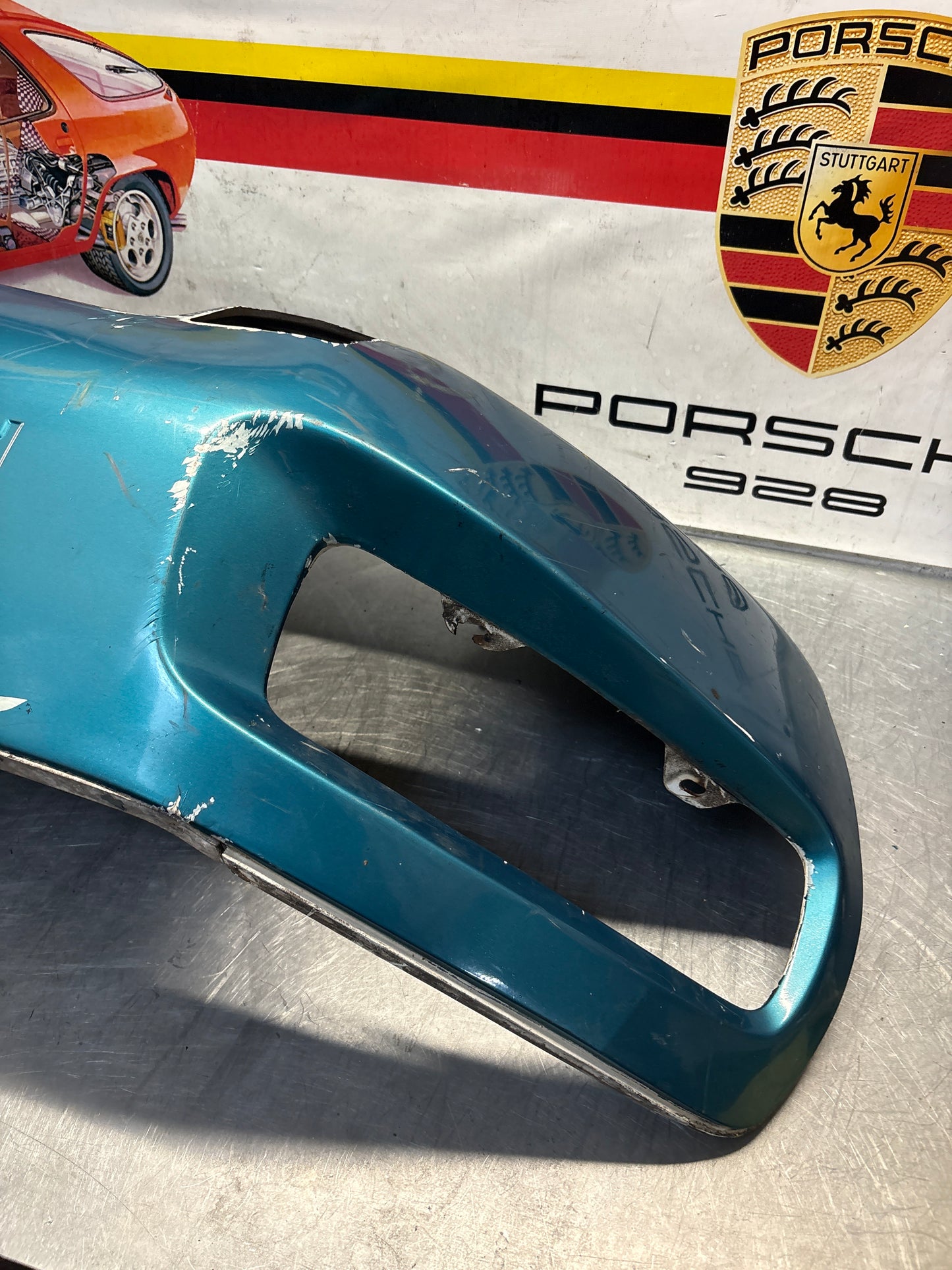Porsche 928S rear bumper, used 92850502303 / 474181