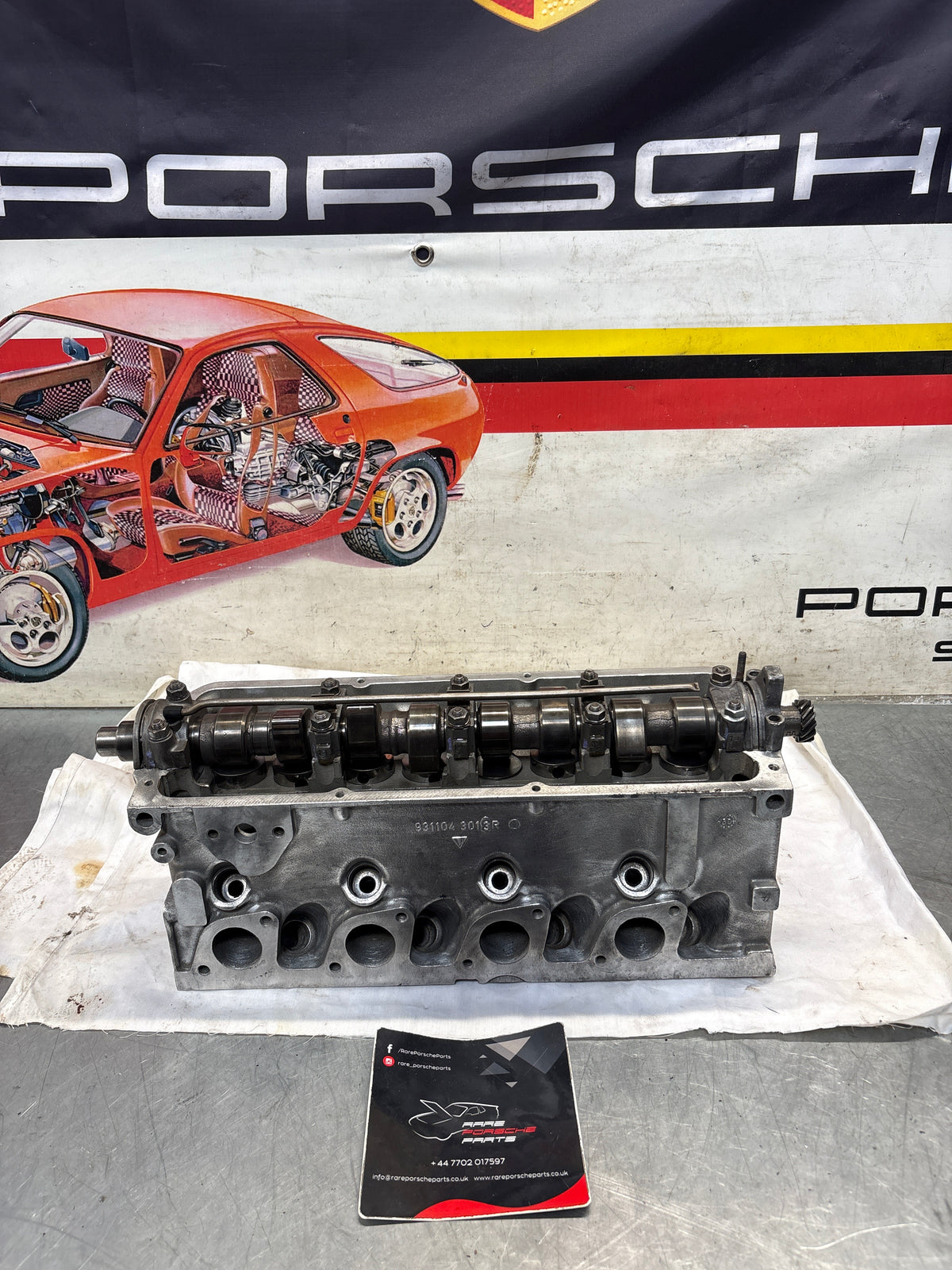 Porsche 924 Turbo reconditioned cylinder head with camshaft 9311043013R