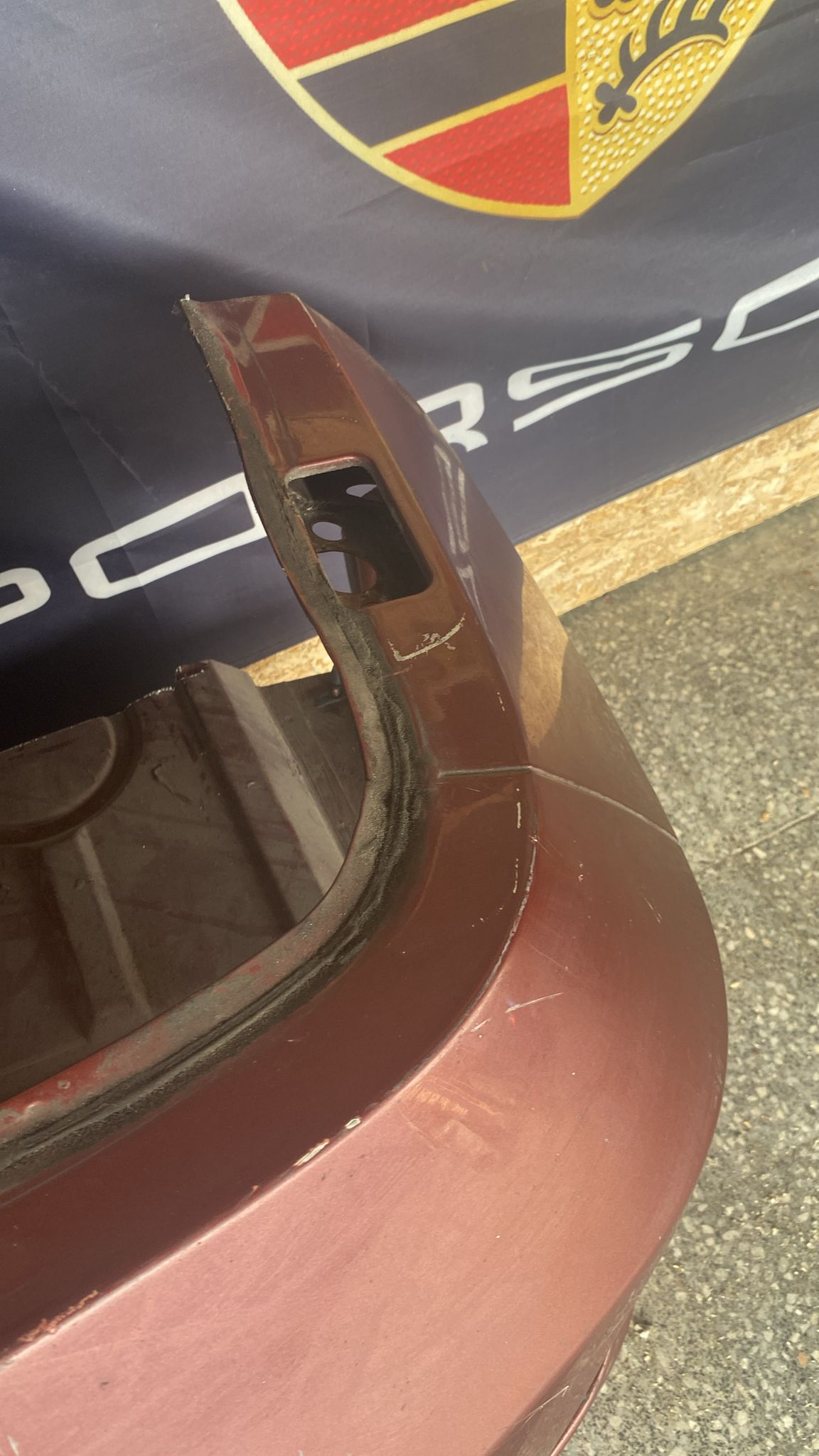 Porsche 944 left side cut, rear fender 94450390303,