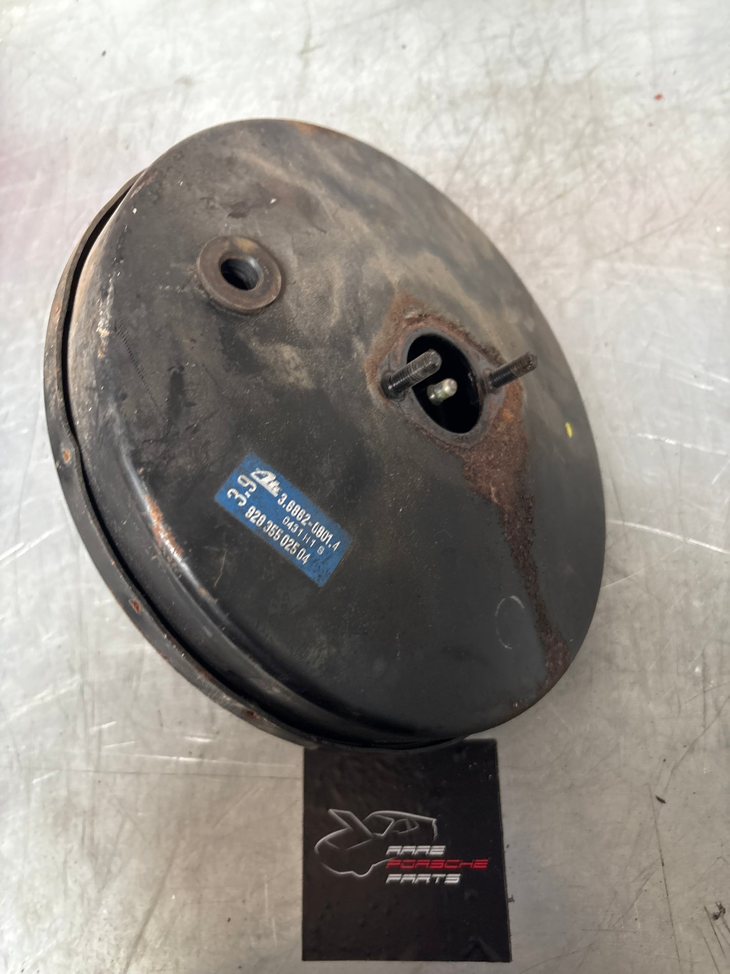 Porsche 928 brake booster, used 92835502504