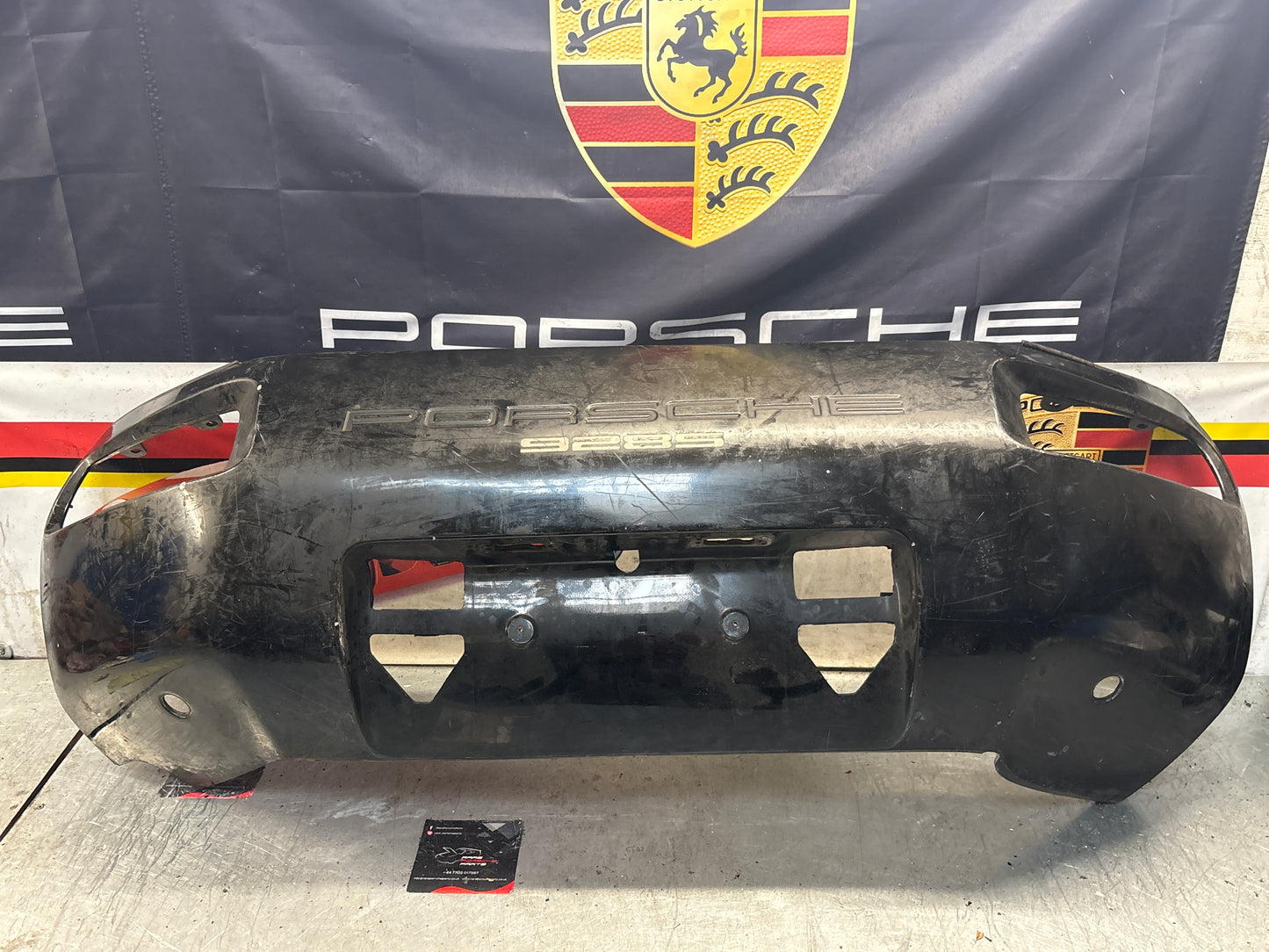 Porsche 928S rear bumper, used 92850502303 / 474181