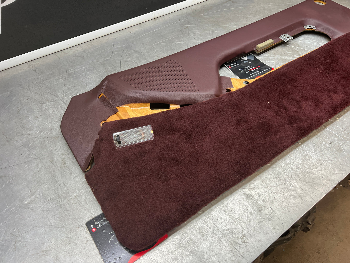 Porsche 928 Right side door card, burgundy, 92855522600 NOS