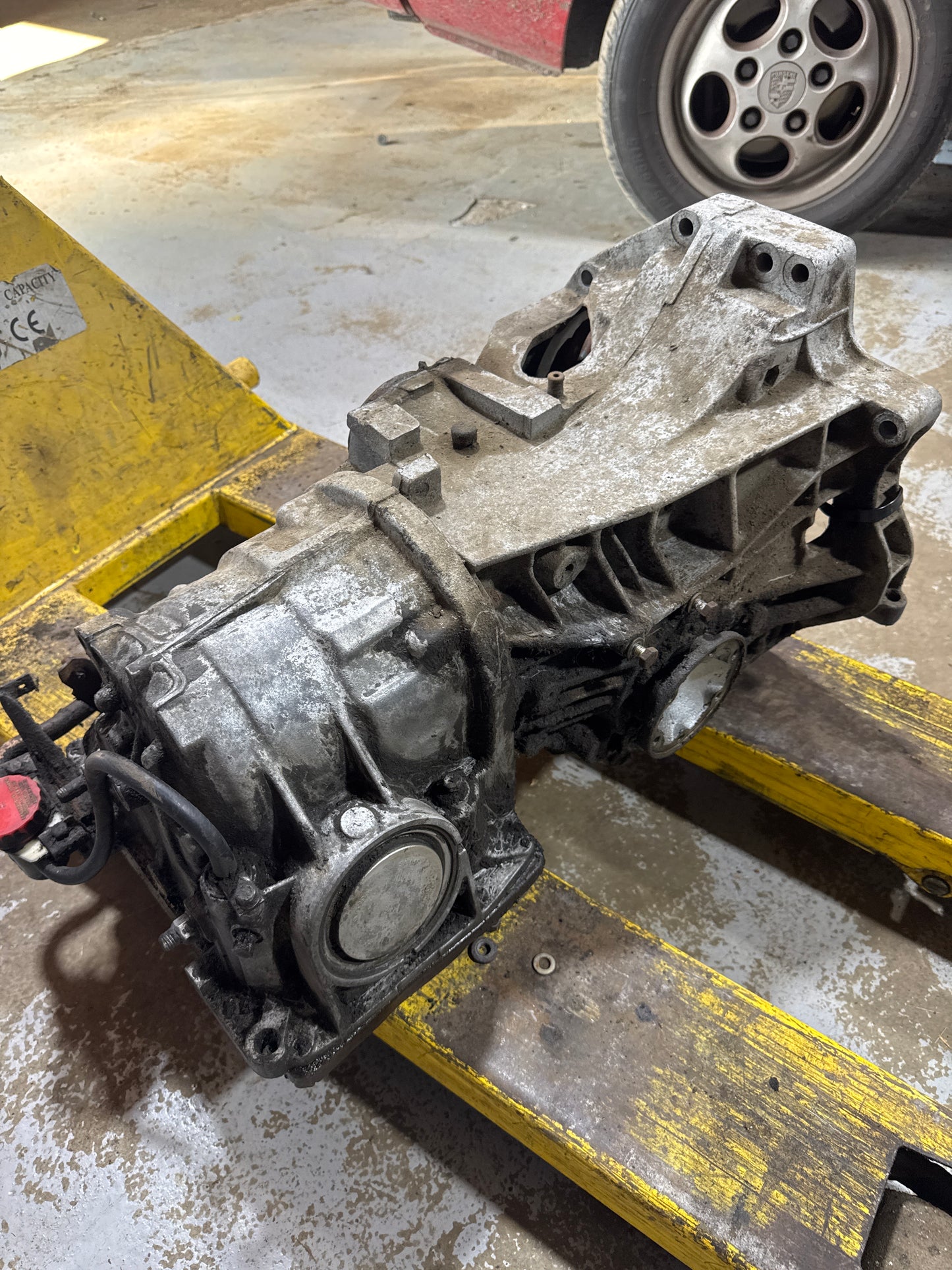 Porsche 924S / 944 (up to “86) 3 Speed Automatic Gearbox RCE, used