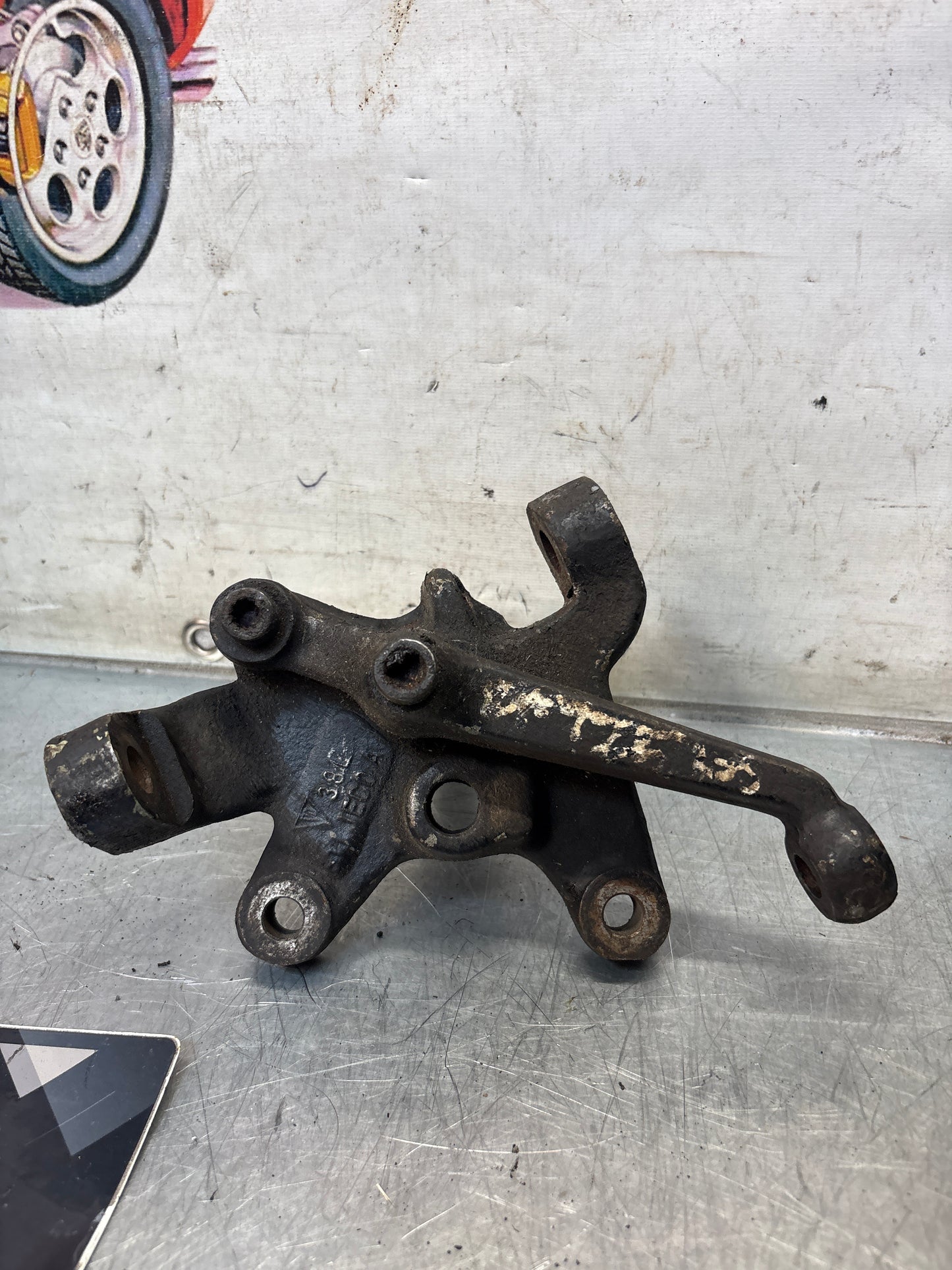 Porsche 928 left steering spindle knuckle, used 92834105713