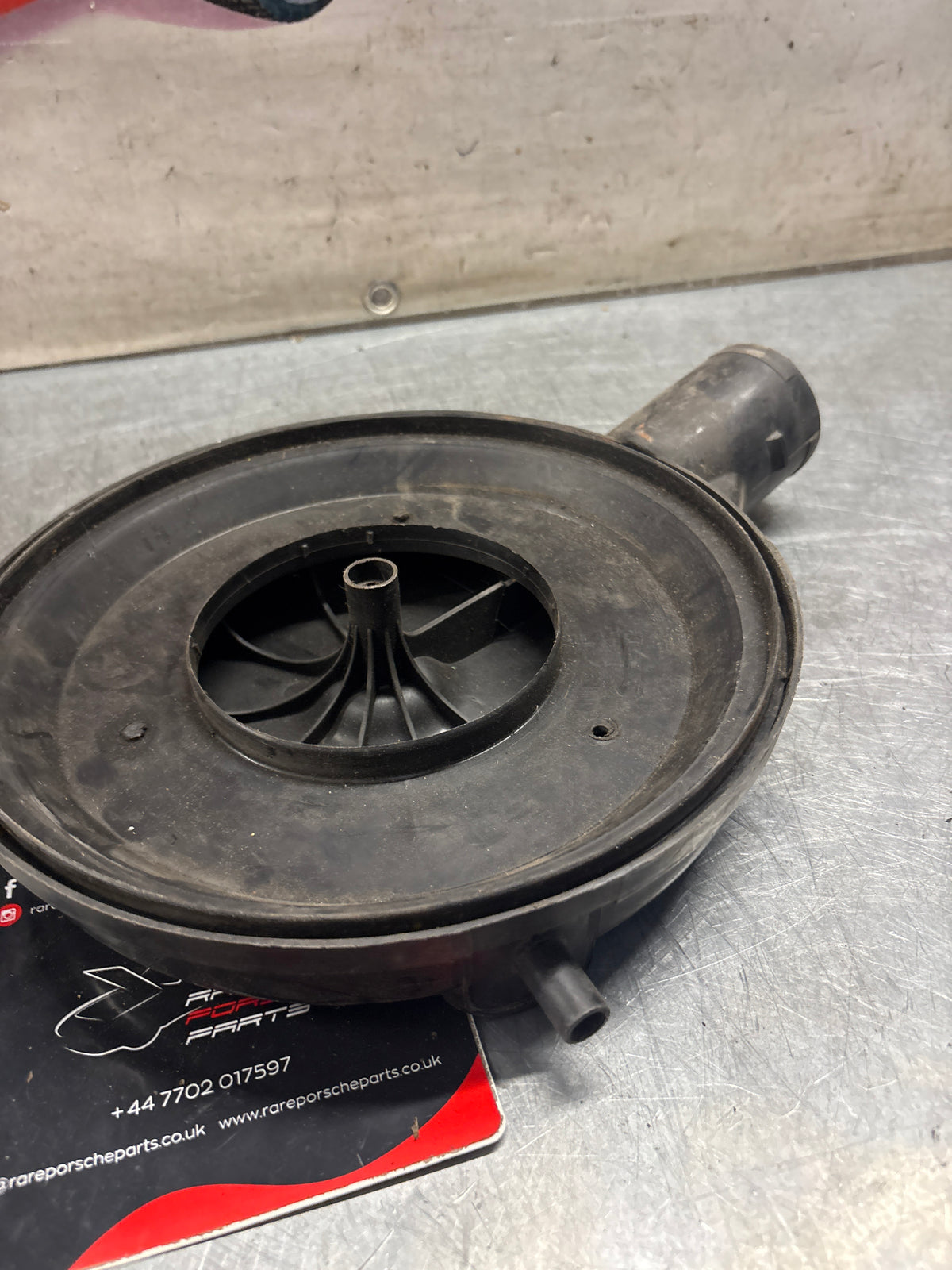 Porsche 914 air filter lid, used 022129607H