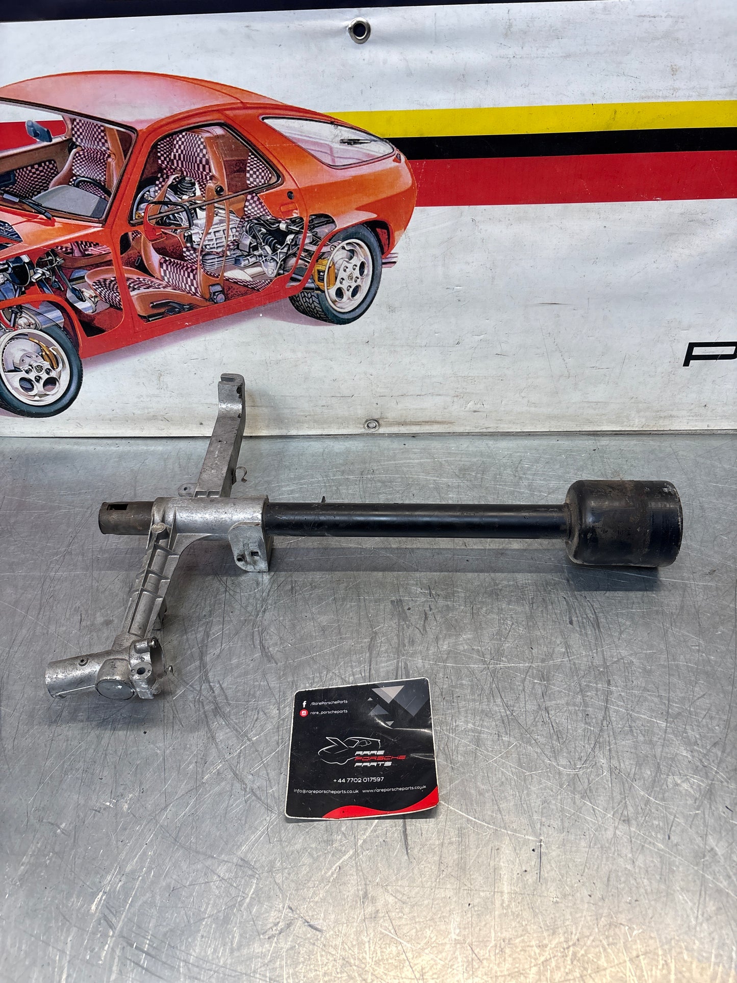 Porsche 928 steering coloumn assembly, used 92834707300 / 01