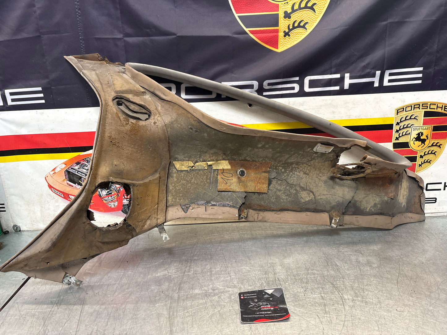 Porsche 928 left side lower side trim panel, grey used 92855502157