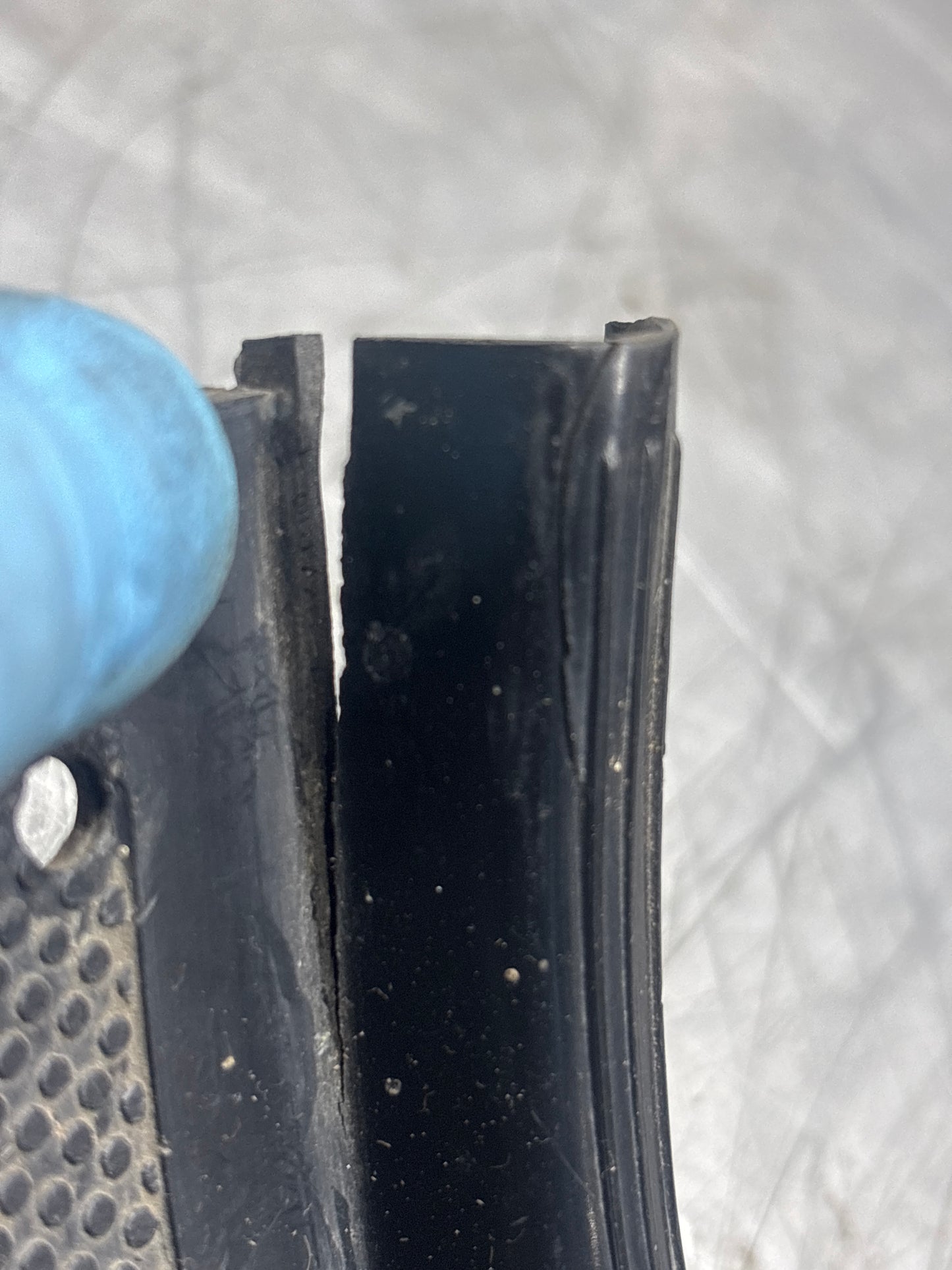 Porsche 928 scuff plate, door sill trim, right, O/S 92855105602 used