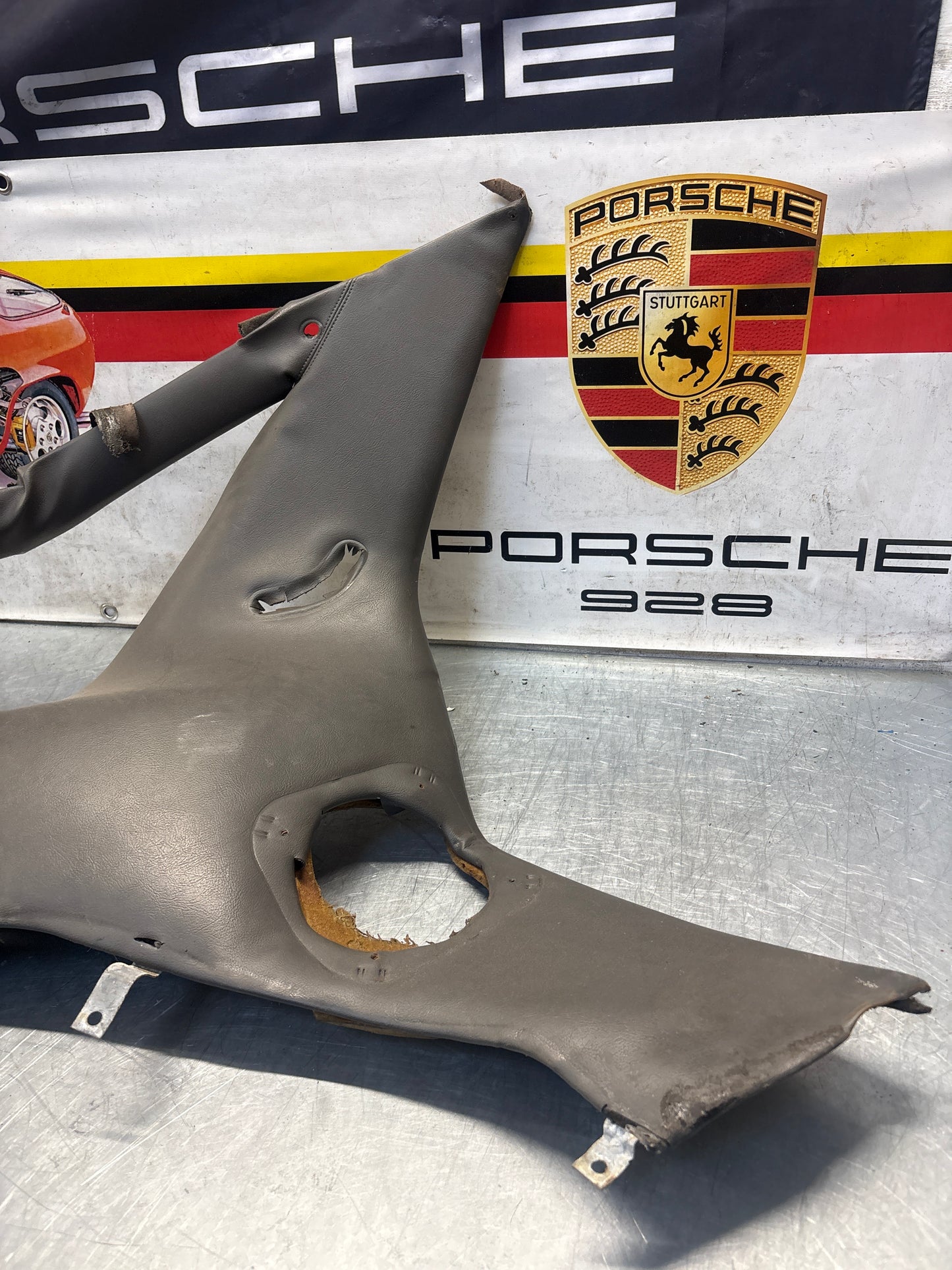Porsche 928 left side lower side trim panel, grey used 92855502157