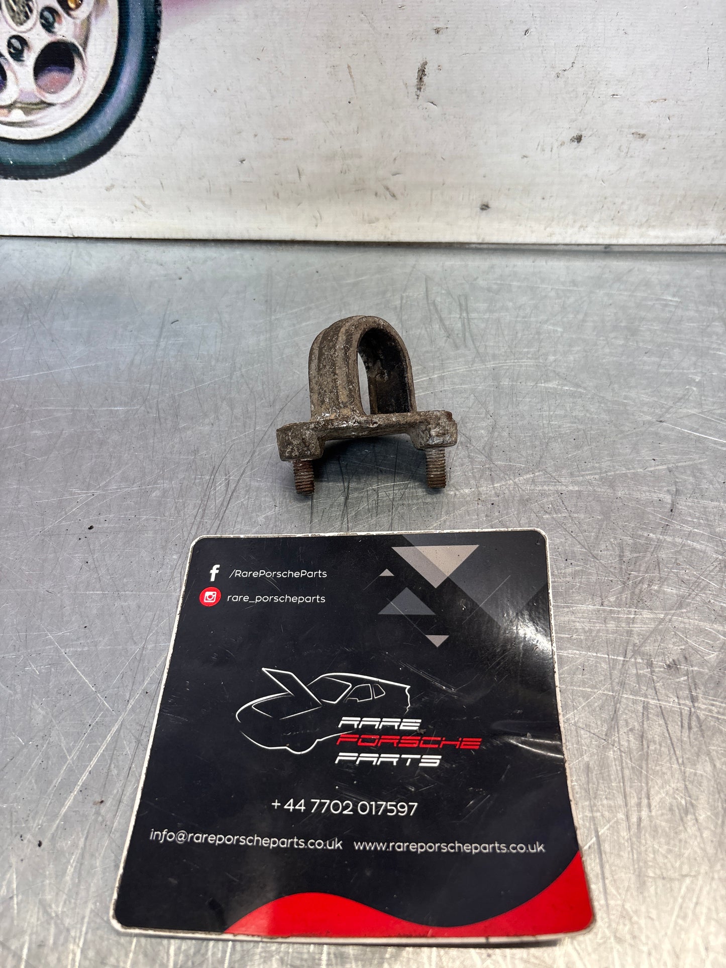 Porsche 924 anti roll bar bearing bracket, right, without rubber bush used 94434373601