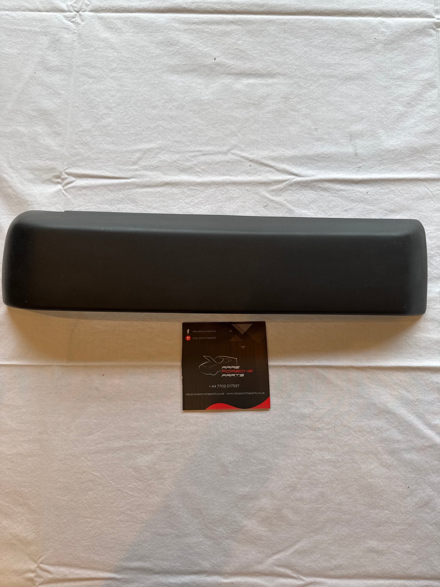 Porsche 944 rubber moulding right 94450506200 NOS